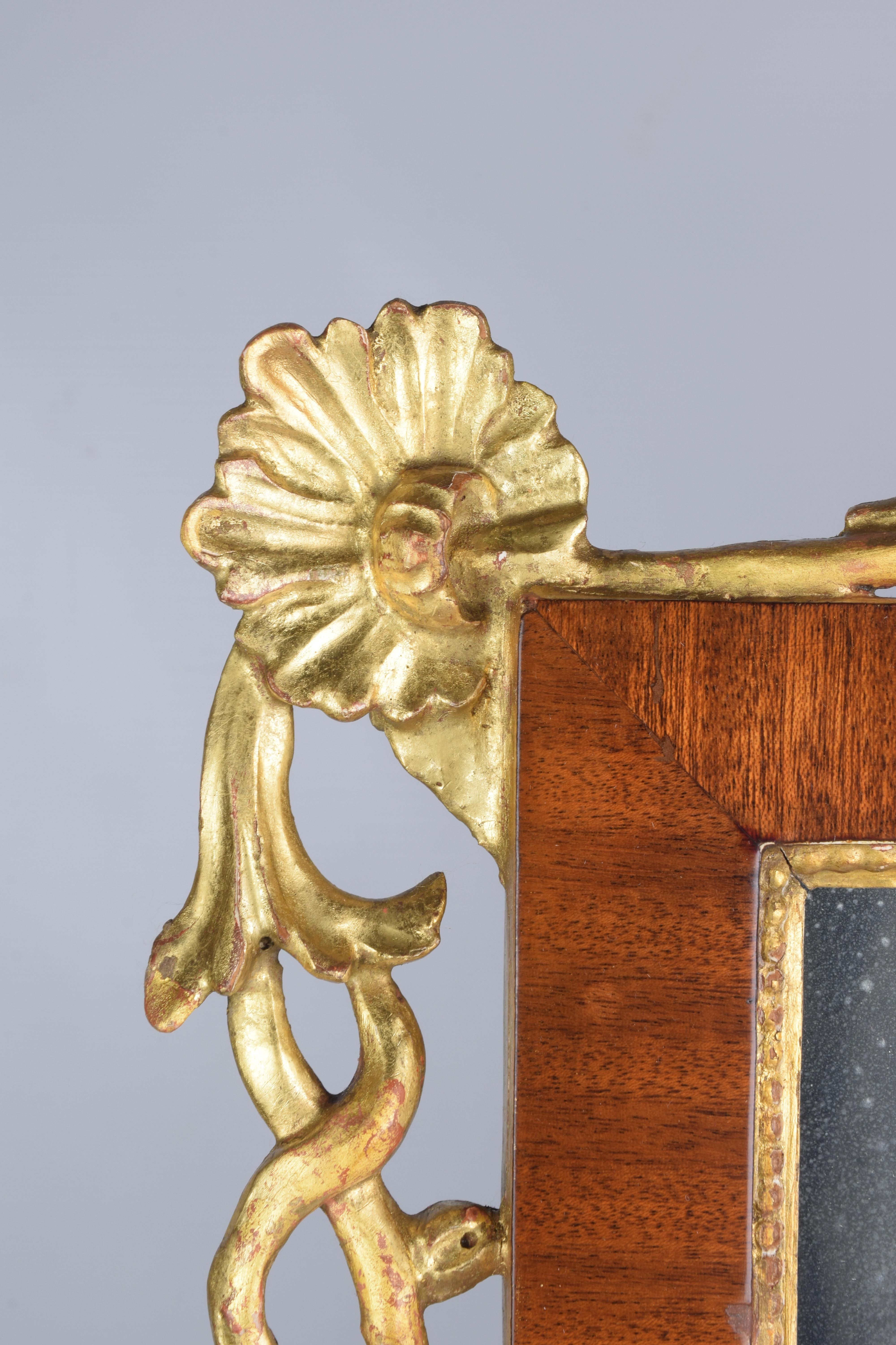 Mirror Veneered with Decorations in Pure Gold Gilded Wood Early '900 For Sale 2