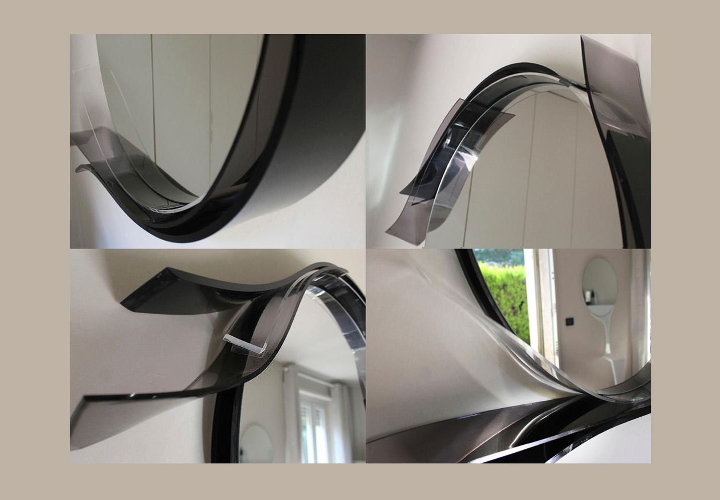 Italian Mirror Wave, Contemporary mirror, plexiglass and metal For Sale