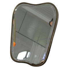 Miroir avec bords supérieurs et inférieurs incurvés, Italie, 1950