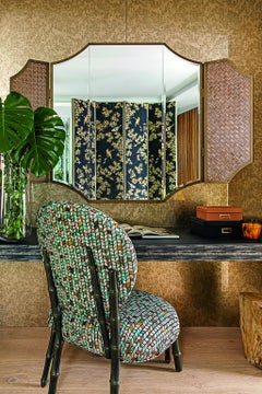 Espejo con Marco Alas Laterales de Metal Acabado Bronce con Inserción de Mosaico Diminuto