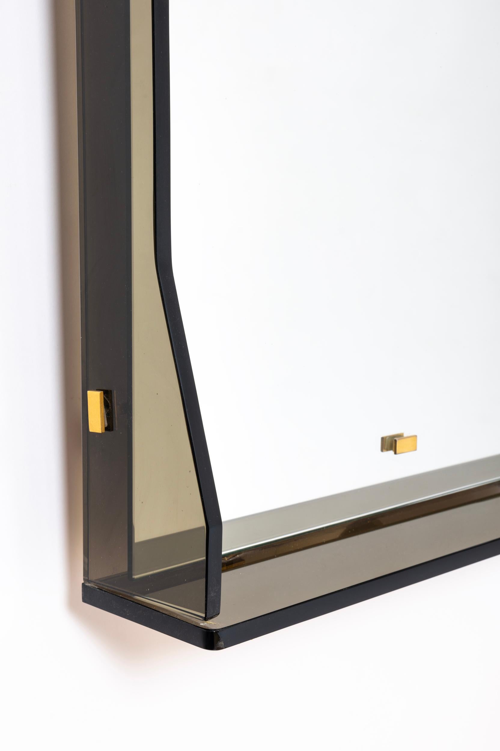 20ième siècle Miroir avec cadre en verre gris/vert style Fontana Arte en vente