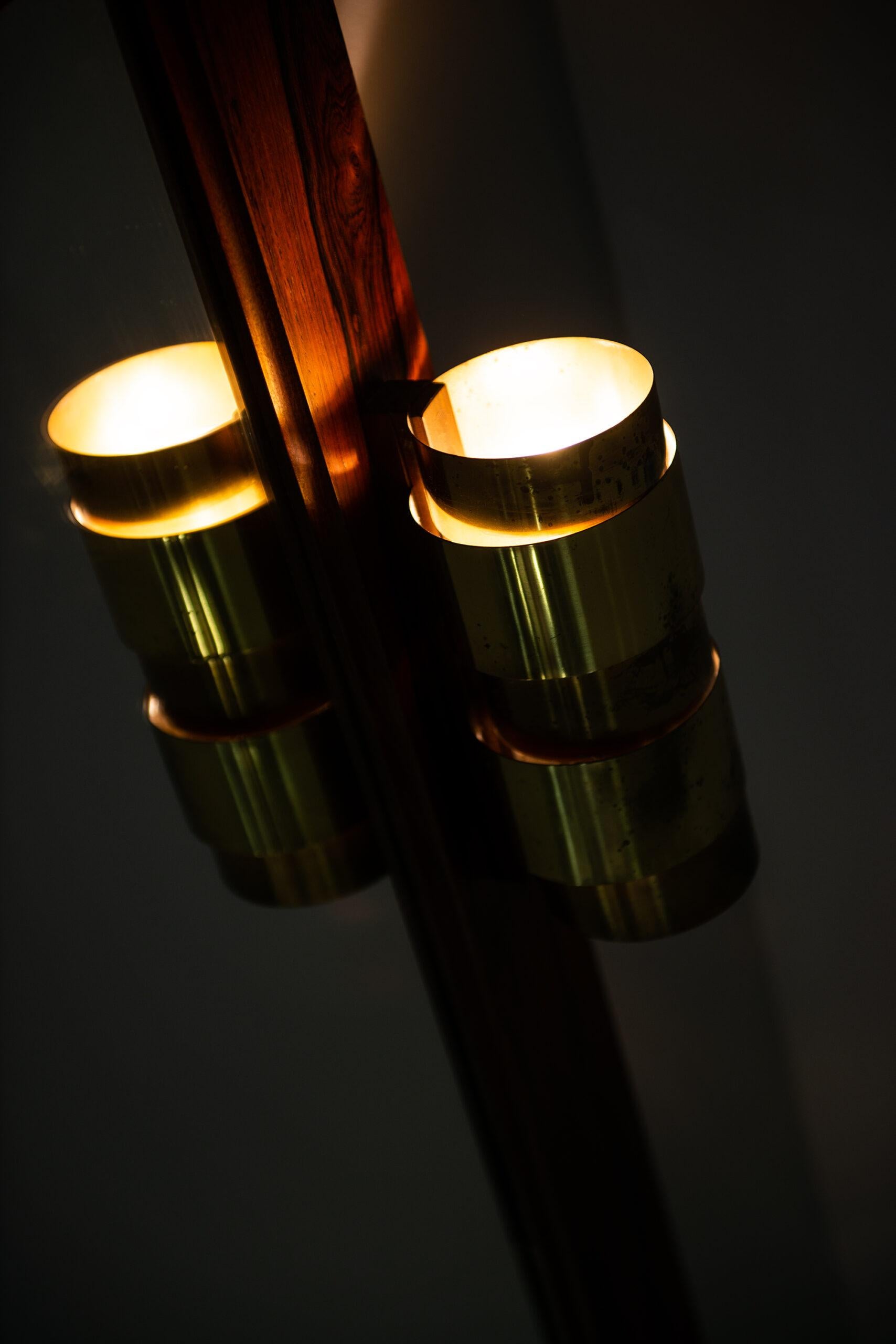 Milieu du XXe siècle Miroir avec lampes Modèle Aristokrat de Frseke AB Nybrofabriken en Suède en vente
