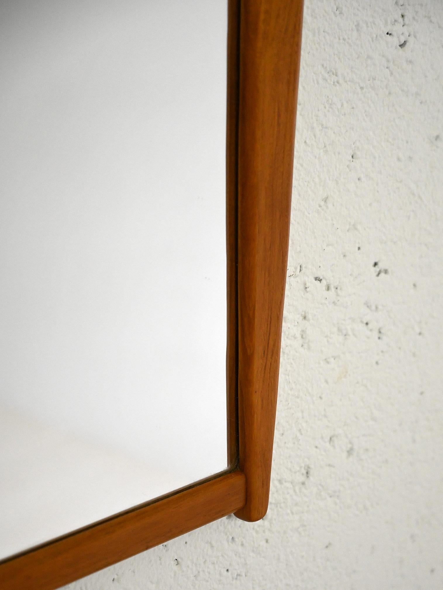 Mirror with wooden frame and two light points For Sale 2