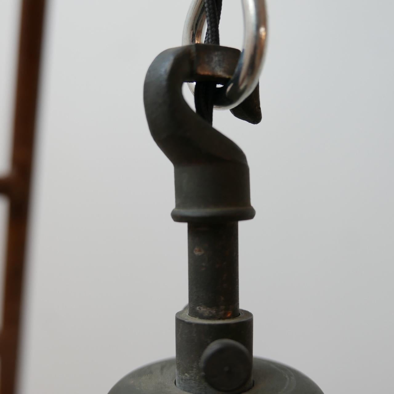Lampes à suspension en verre allemand ancien en miroir '2' en vente 2