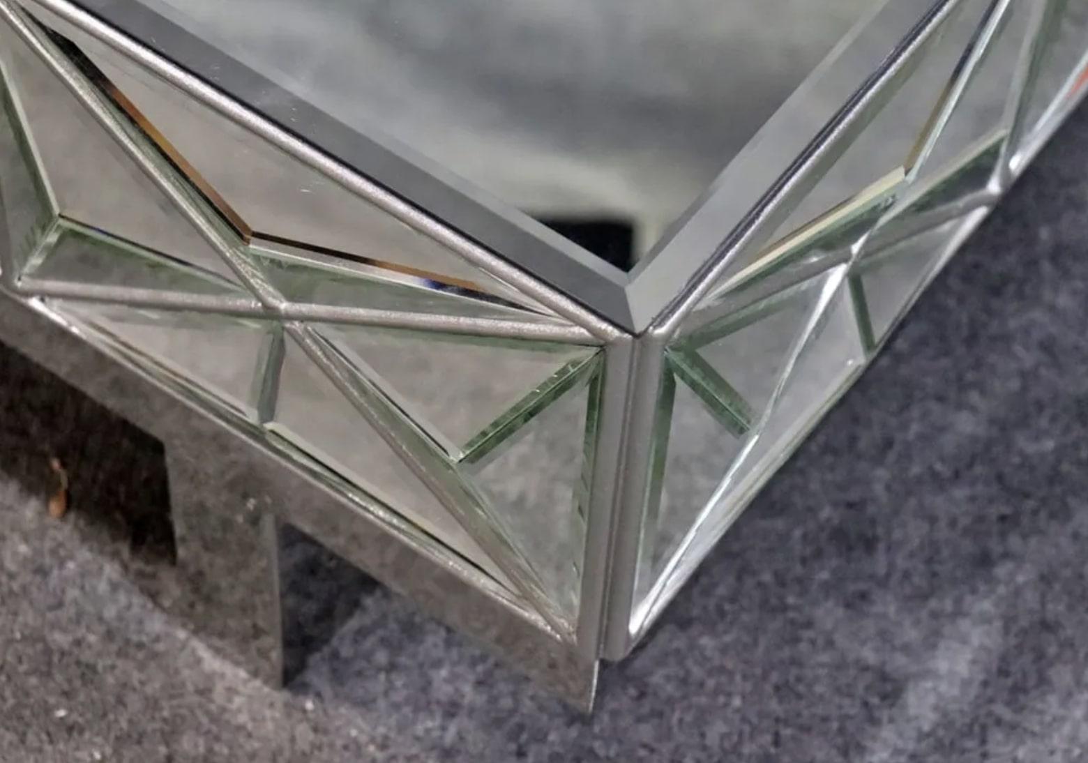 Miroir Table basse en miroir en vente
