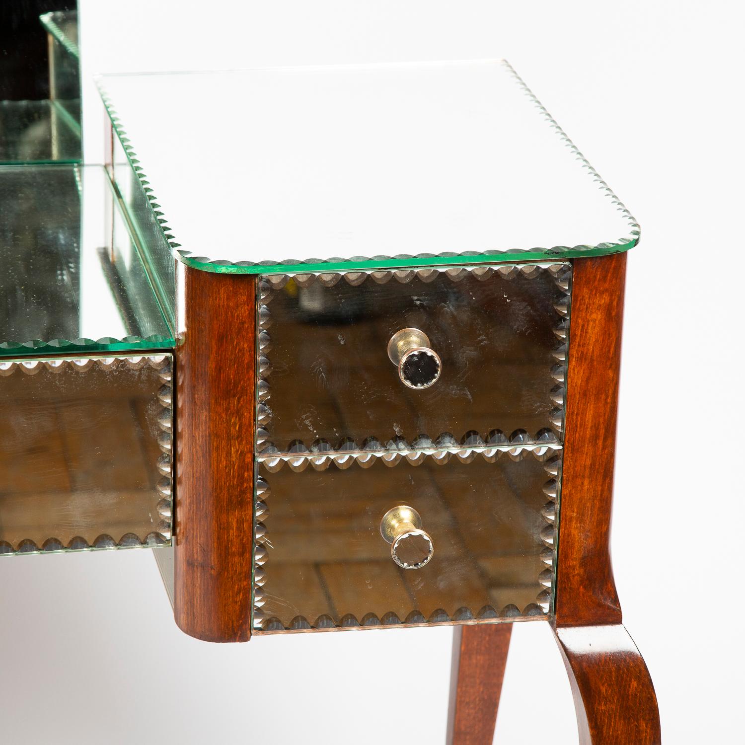 Mirrored Dressing Table 1