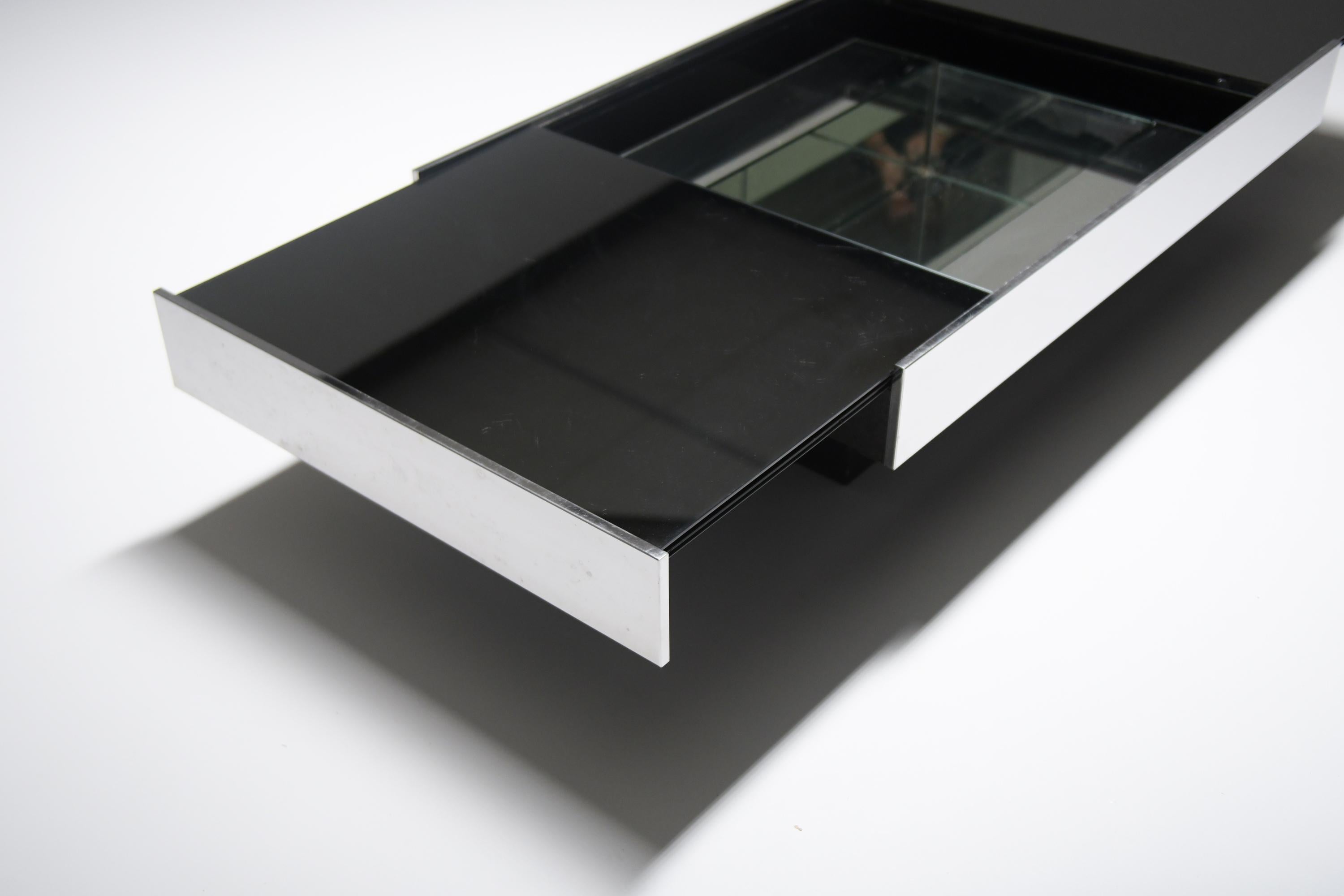 Mirrored extendable coffee table with hidden bar  by Willy Rizzo for Cidue Italy 5