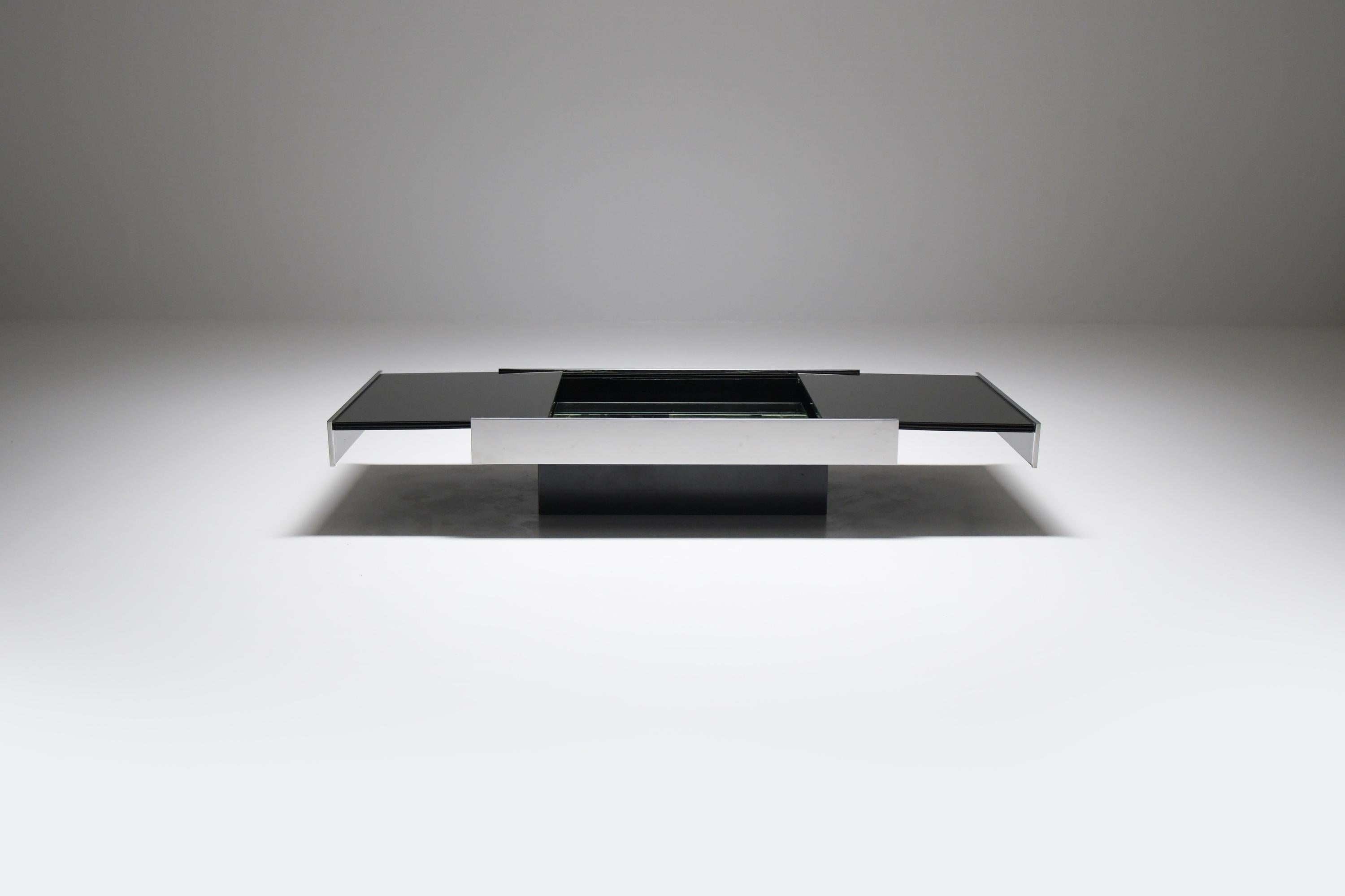 Chrome Mirrored extendable coffee table with hidden bar  by Willy Rizzo for Cidue Italy