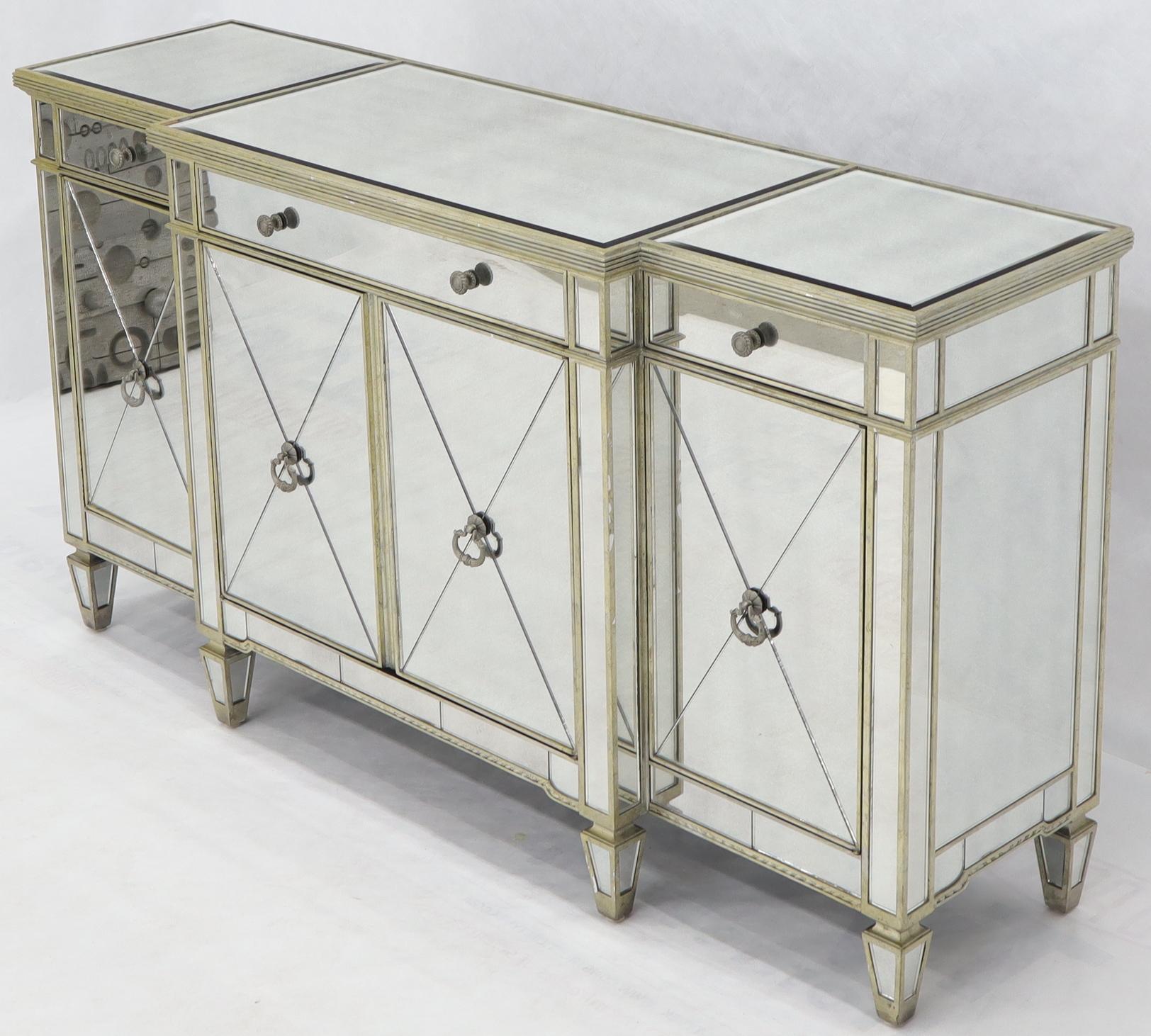 Modern 4 doors mirrored console credenza sideboard with built in wine rack bar.
