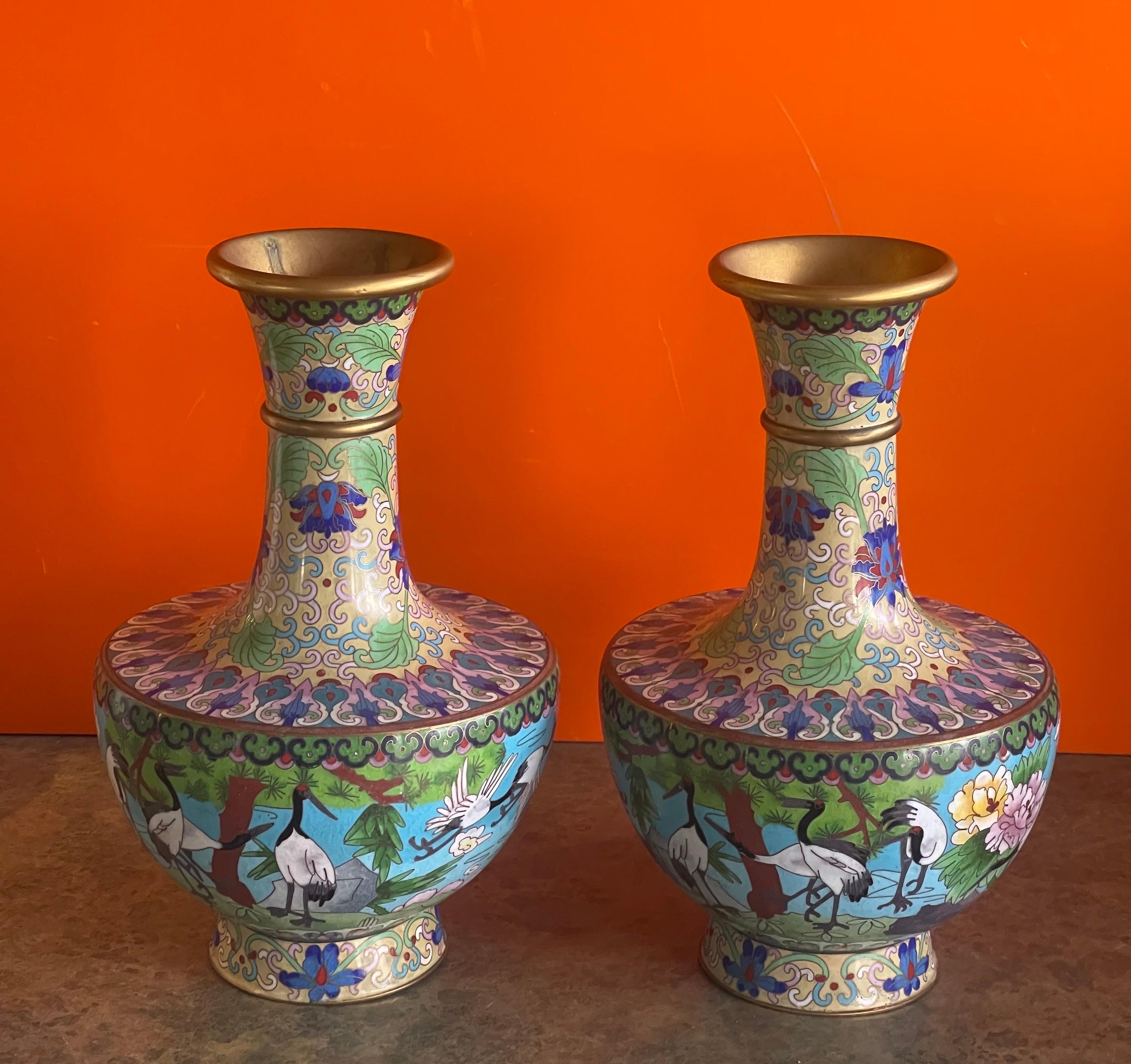Mirrored Pair of Chinese Cloisonne Vases with Crane Motif 4