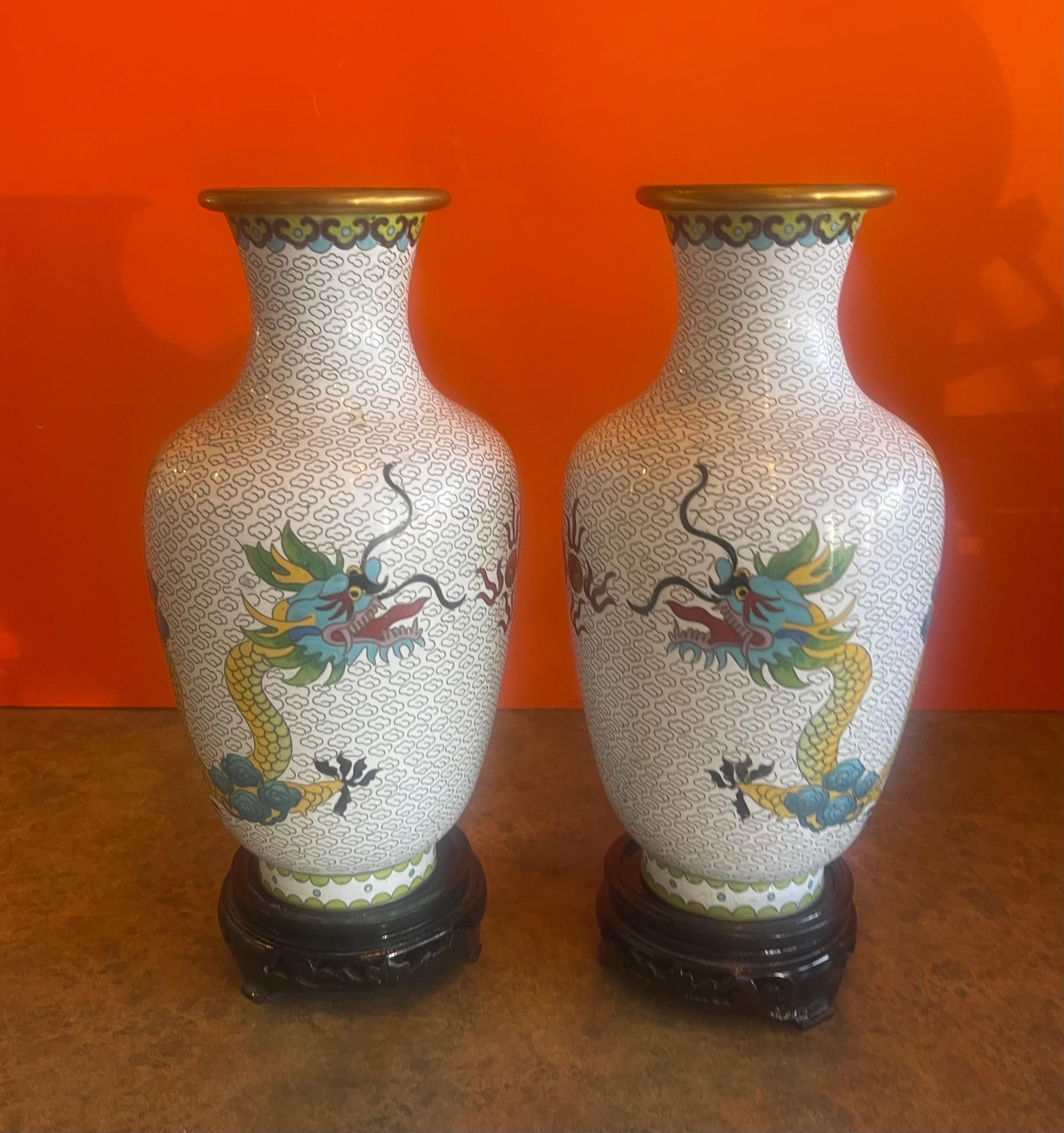 Mirrored Pair of Chinese Cloisonne Vases with Dragon Motif In Good Condition For Sale In San Diego, CA