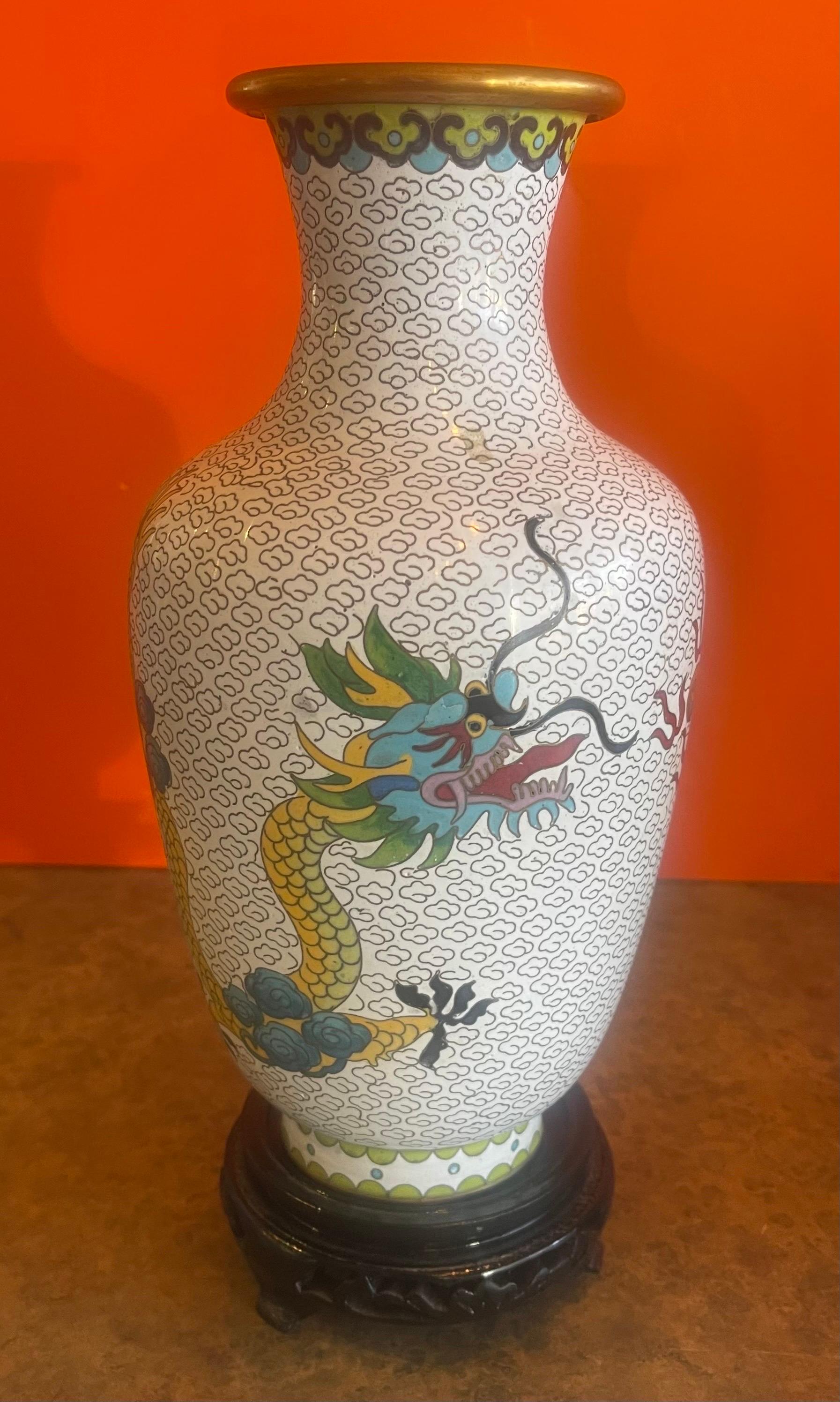 Mirrored Pair of Chinese Cloisonne Vases with Dragon Motif For Sale 1