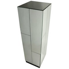 Mirrored Pedestal on Plinth Base