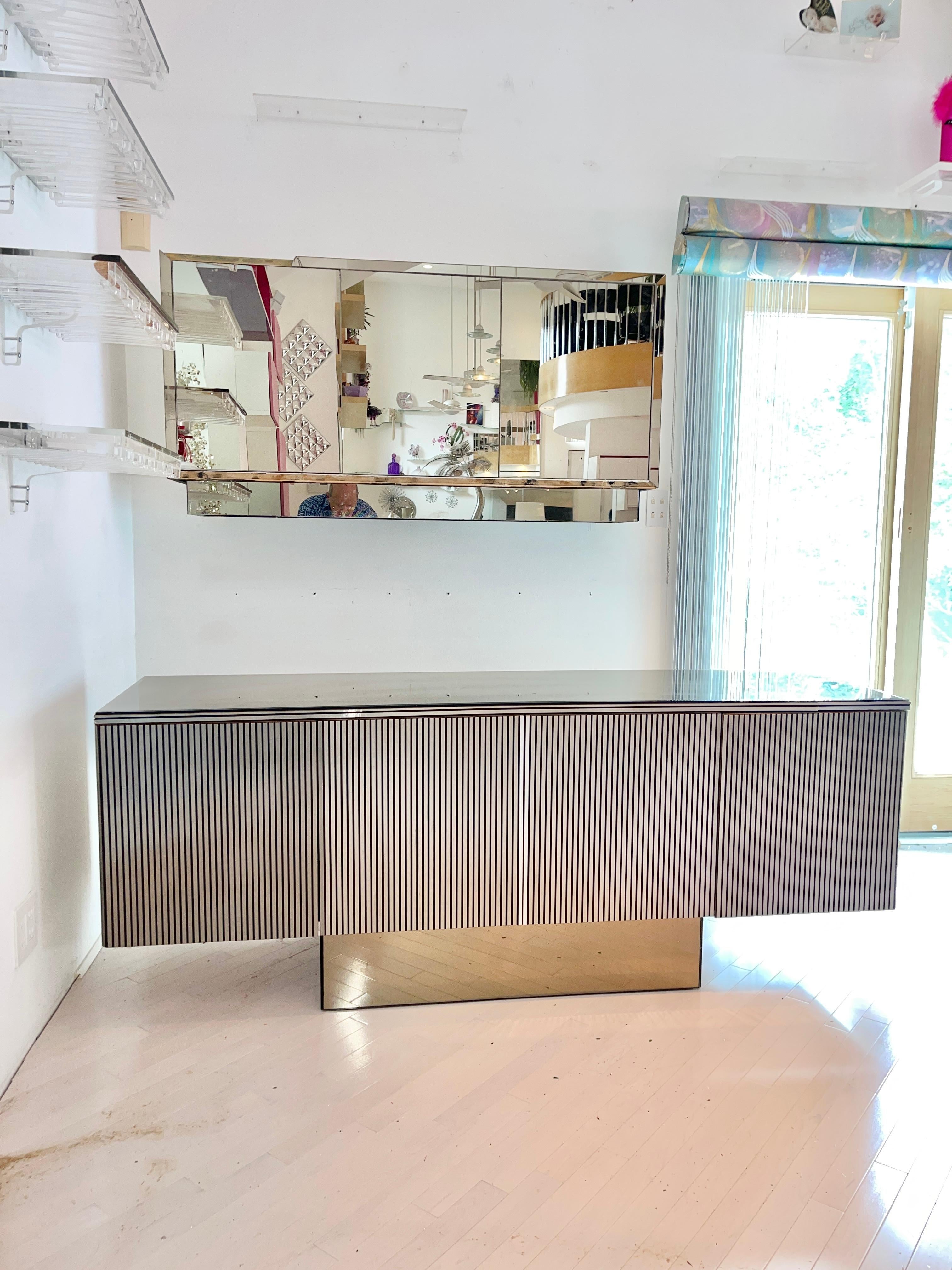 American Mirrored Ribbed Aluminum Laminate Sideboard with Mirrored Back Bar