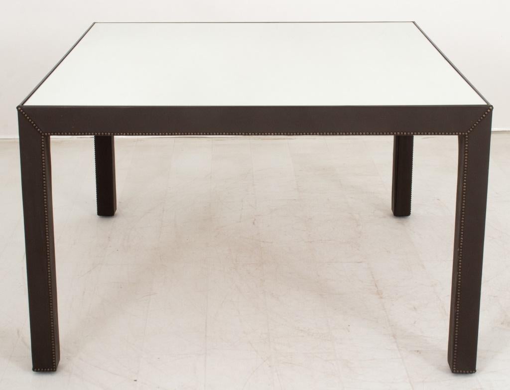 Moderne Tables à manger ou Cocktail Tables carrées à plateau miroir, Pr en vente