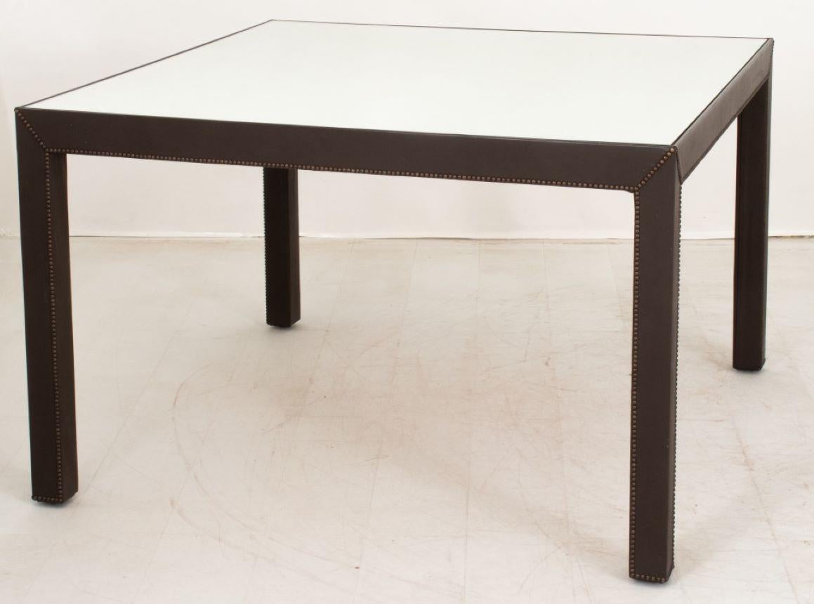 20ième siècle Tables à manger ou Cocktail Tables carrées à plateau miroir, Pr en vente