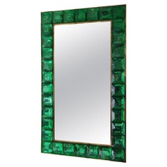 Specchio in vetro di Murano verde e ottone