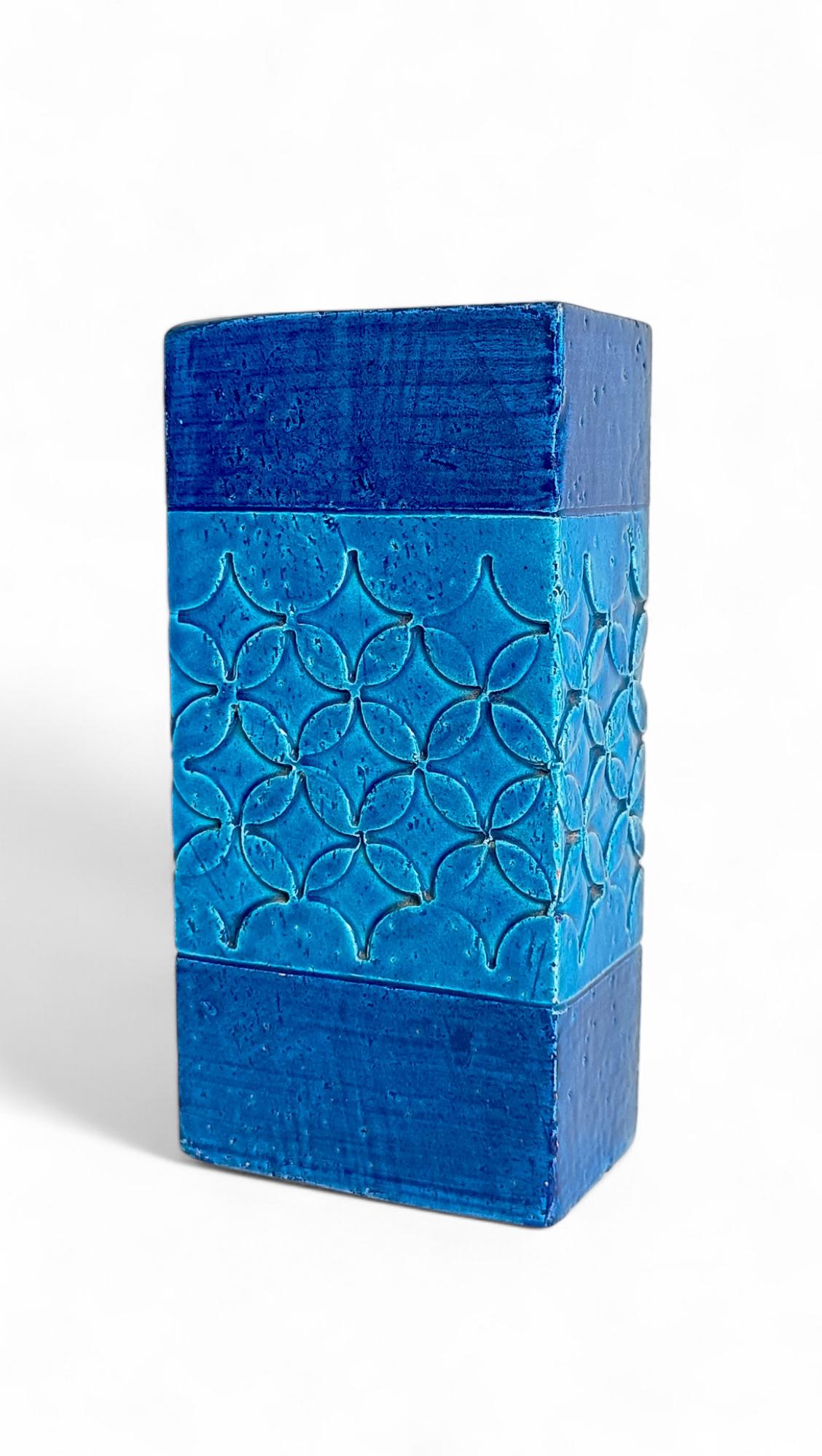 Mid-Century Bitossi by Aldo Londi Rimini Blu Ceramic Vase, Italy, 1960s In Excellent Condition For Sale In Valencia, VC