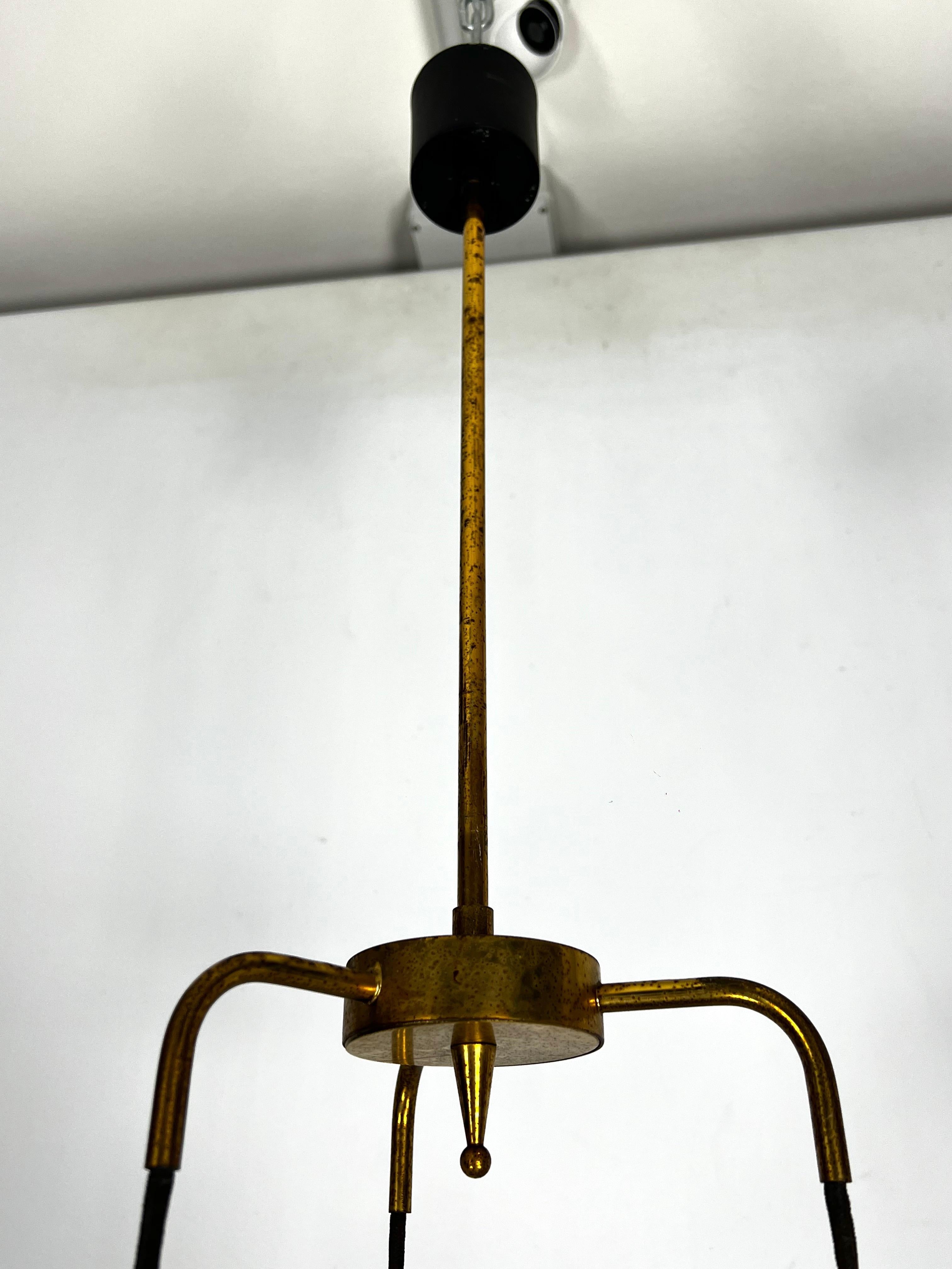 Brass Mis-Century Stilnovo pendant with three lights. Italy 1950s For Sale