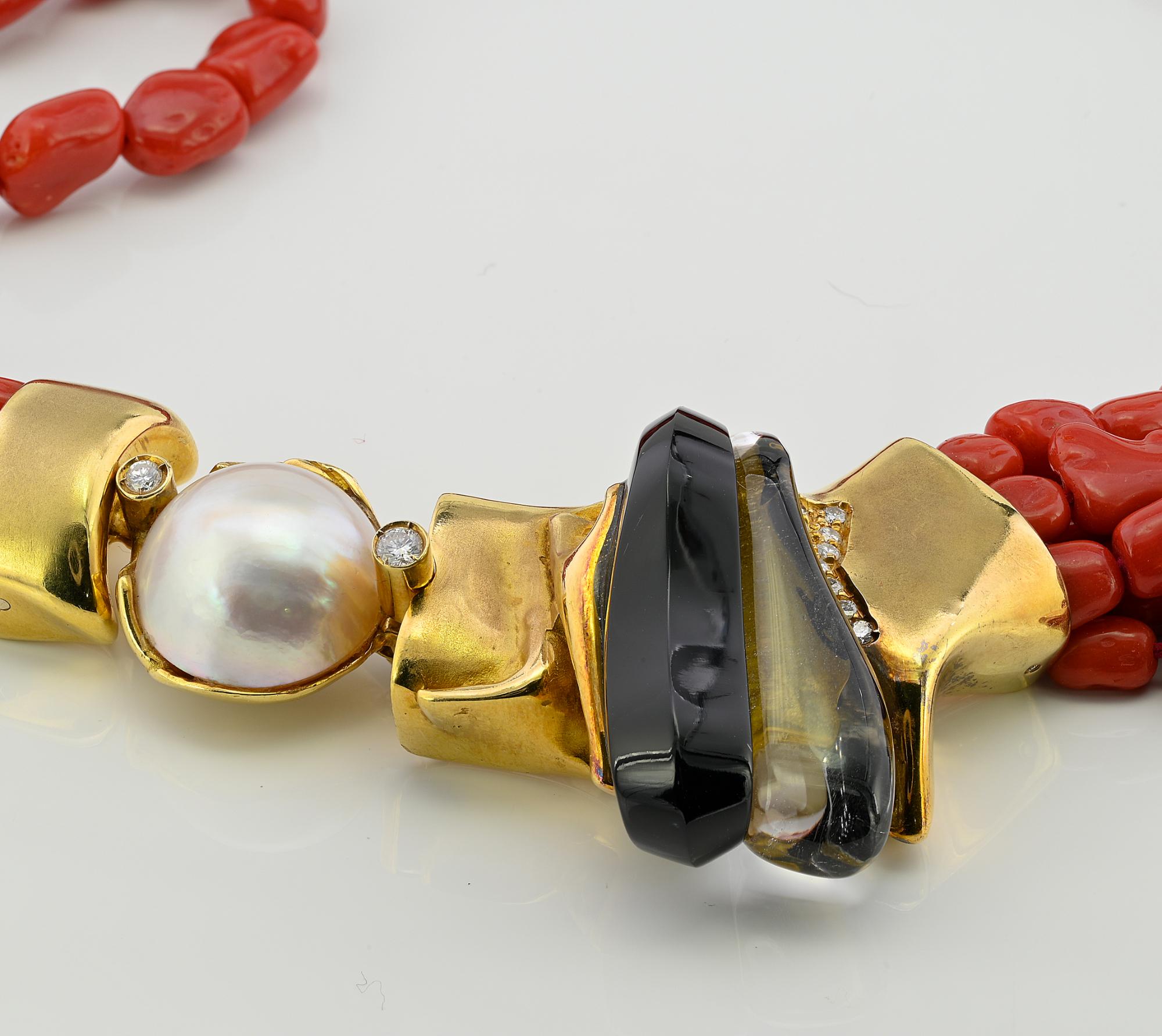 Collana Misani Milan Sardinia in corallo a più fili con diamanti e perle Onyx 18 KT in vendita 2