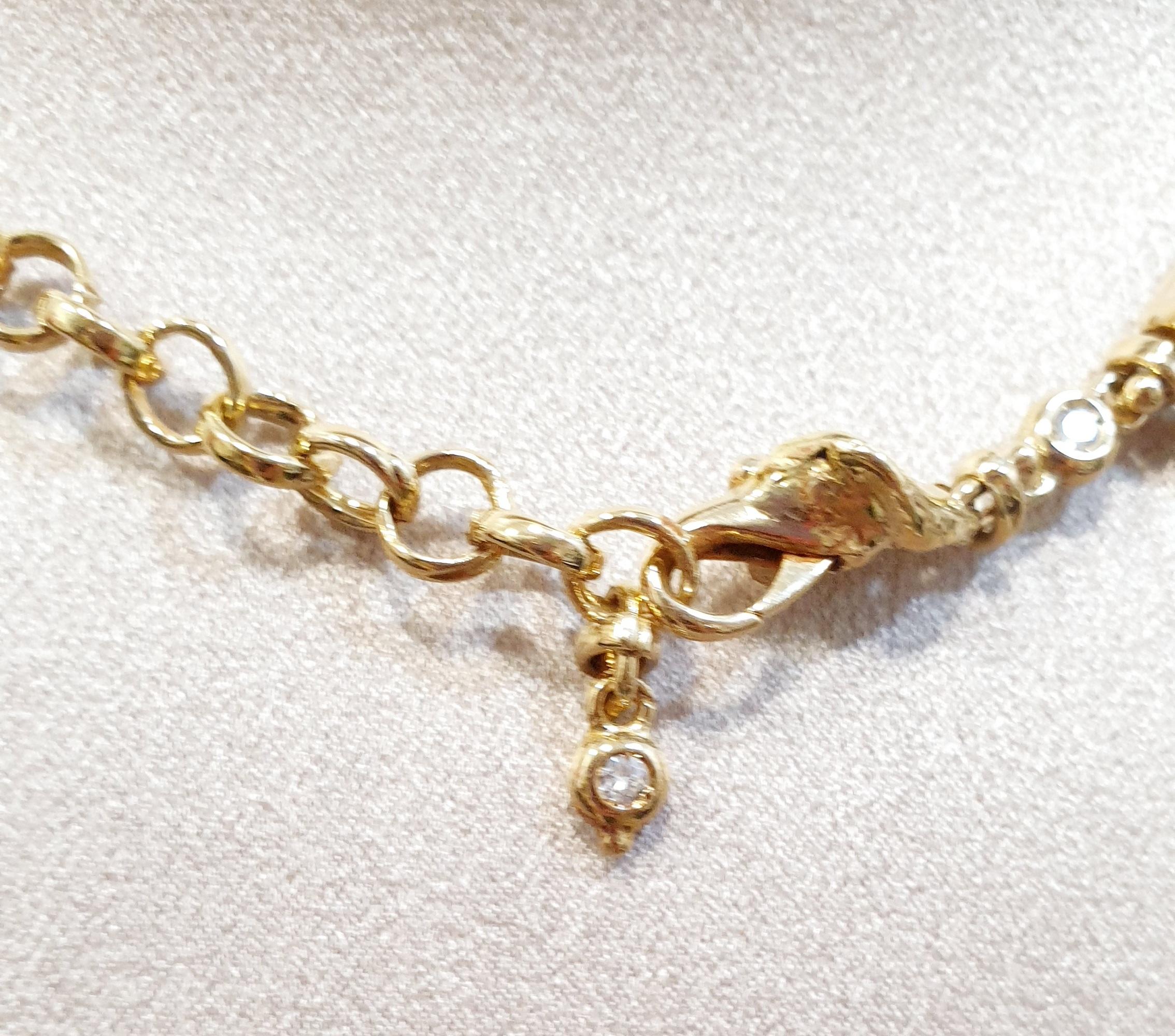 division 2 gold necklace