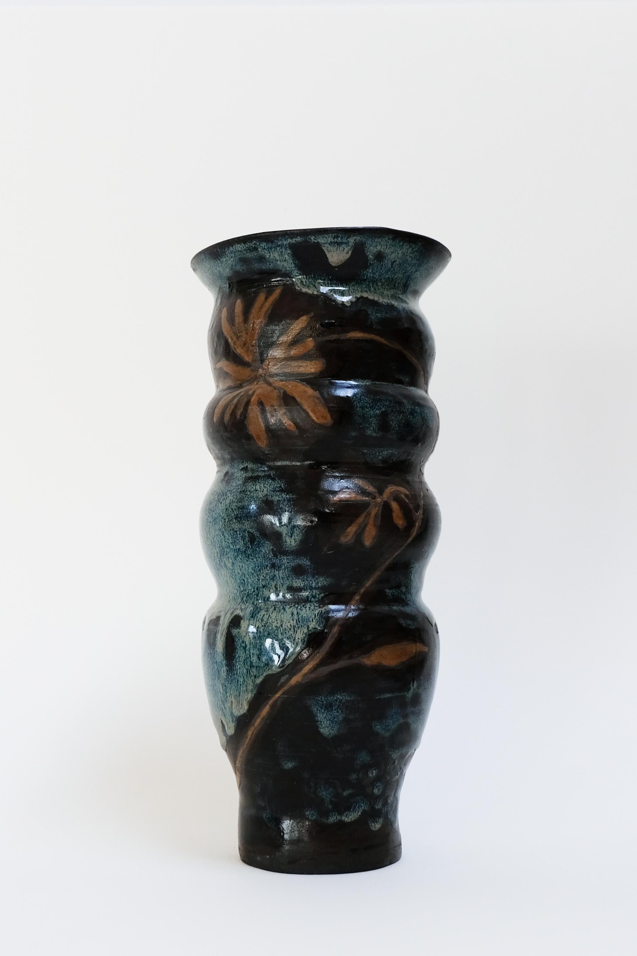 Wildflower by the river 2 - contemporary cool botanical ceramic vase, functional
