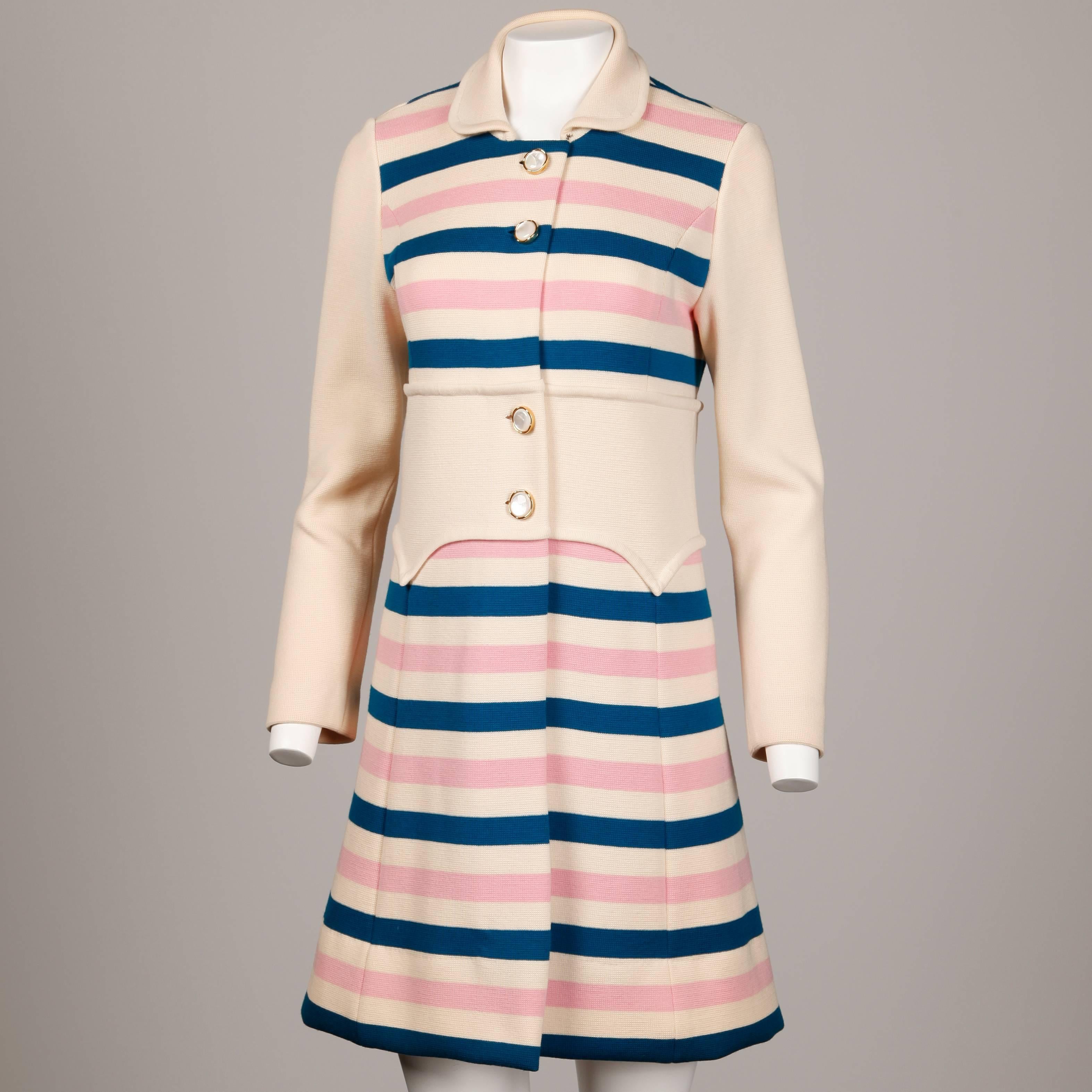 Misca 1960s Vintage Italian Wool Candy Striped Knit Coat Excellent état - En vente à Sparks, NV