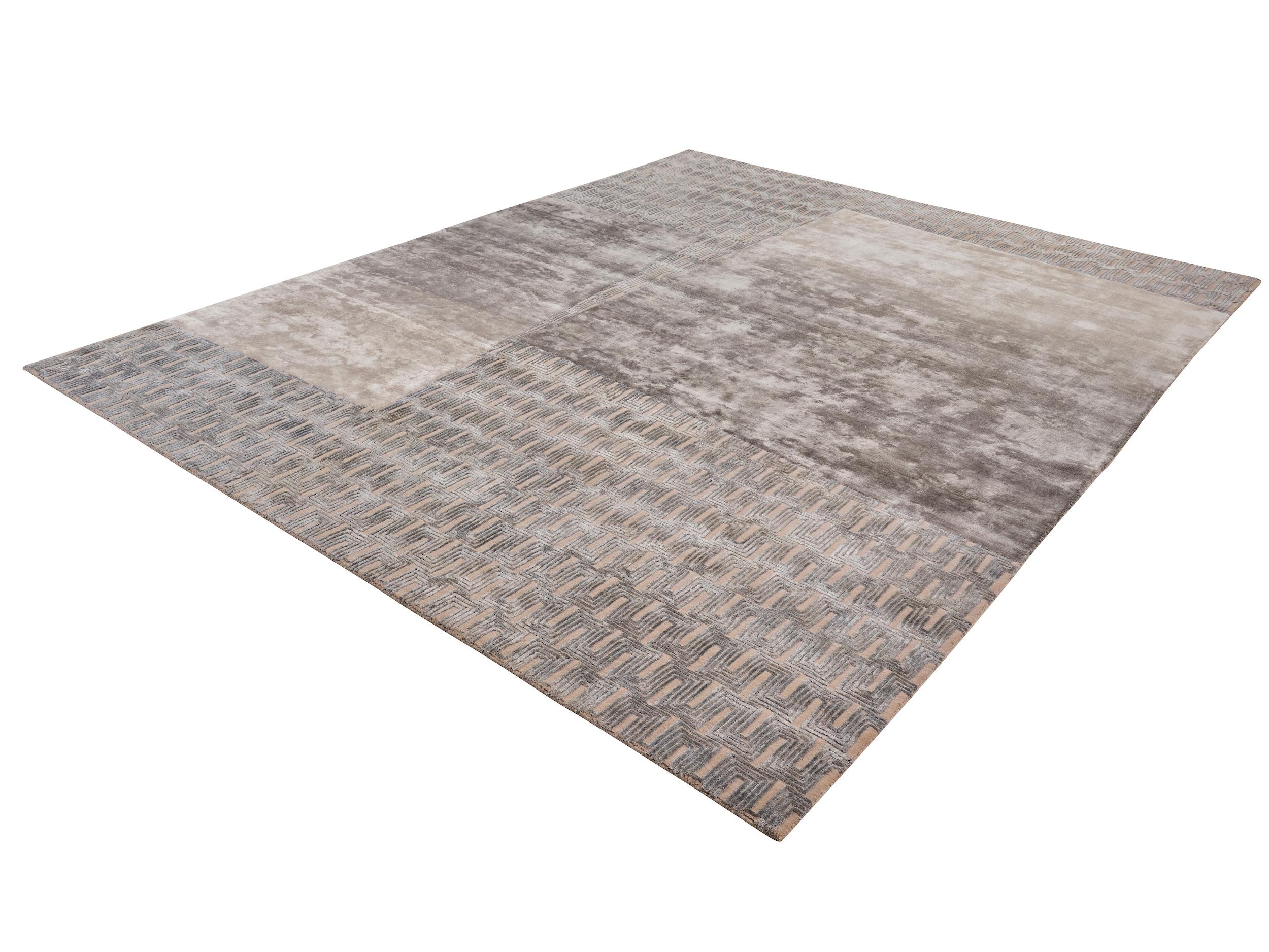 MISCELLA Hand Knotted Modern Wool & Silk Rug in Ash and Natural Colours by Hands For Sale 4