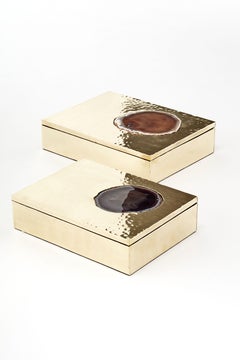 Misiones Boîte à pierres moyenne en laiton et agate