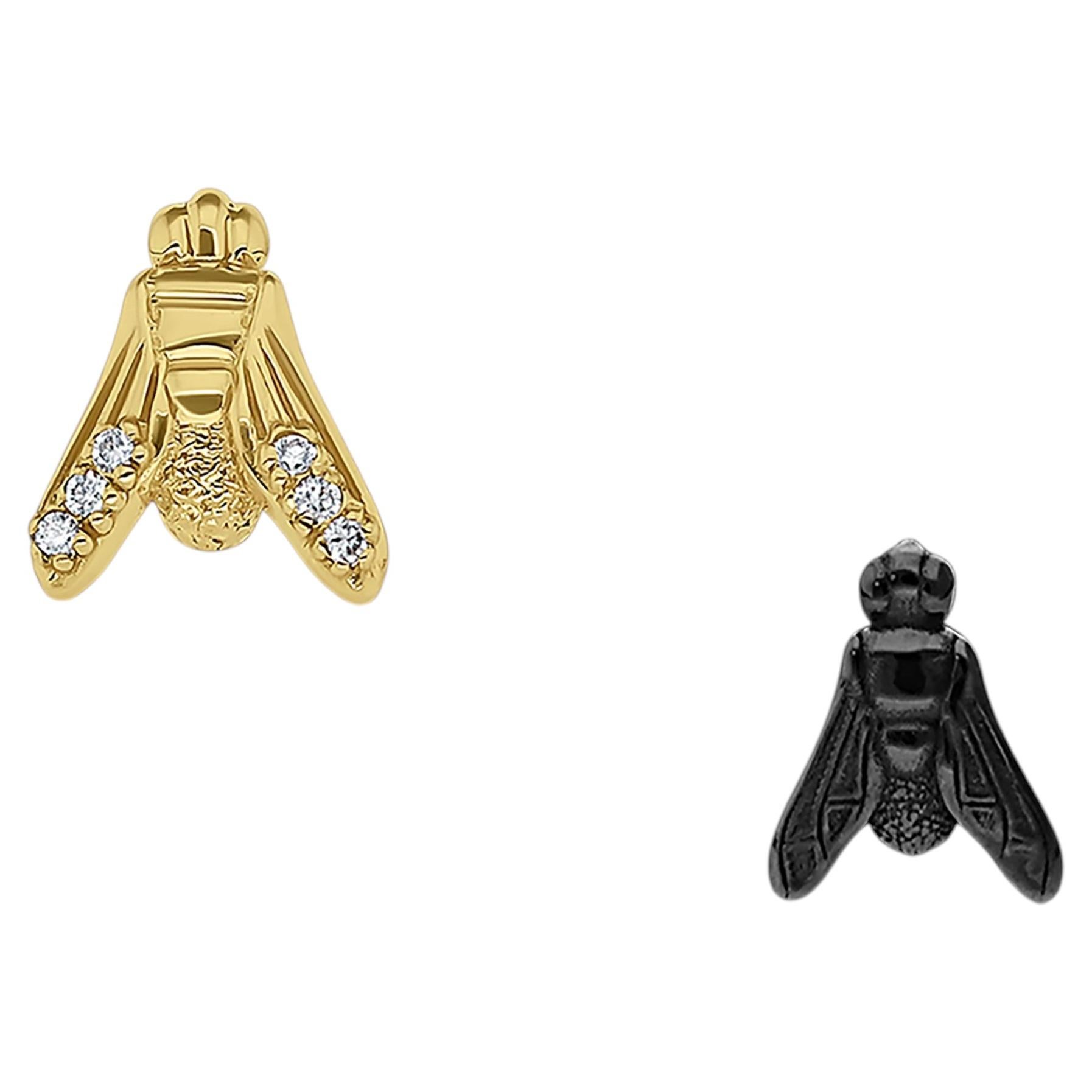 Mismatched 18K Gold Fly Stud Earrings Pair in Black and Yellow Gold with Diamond