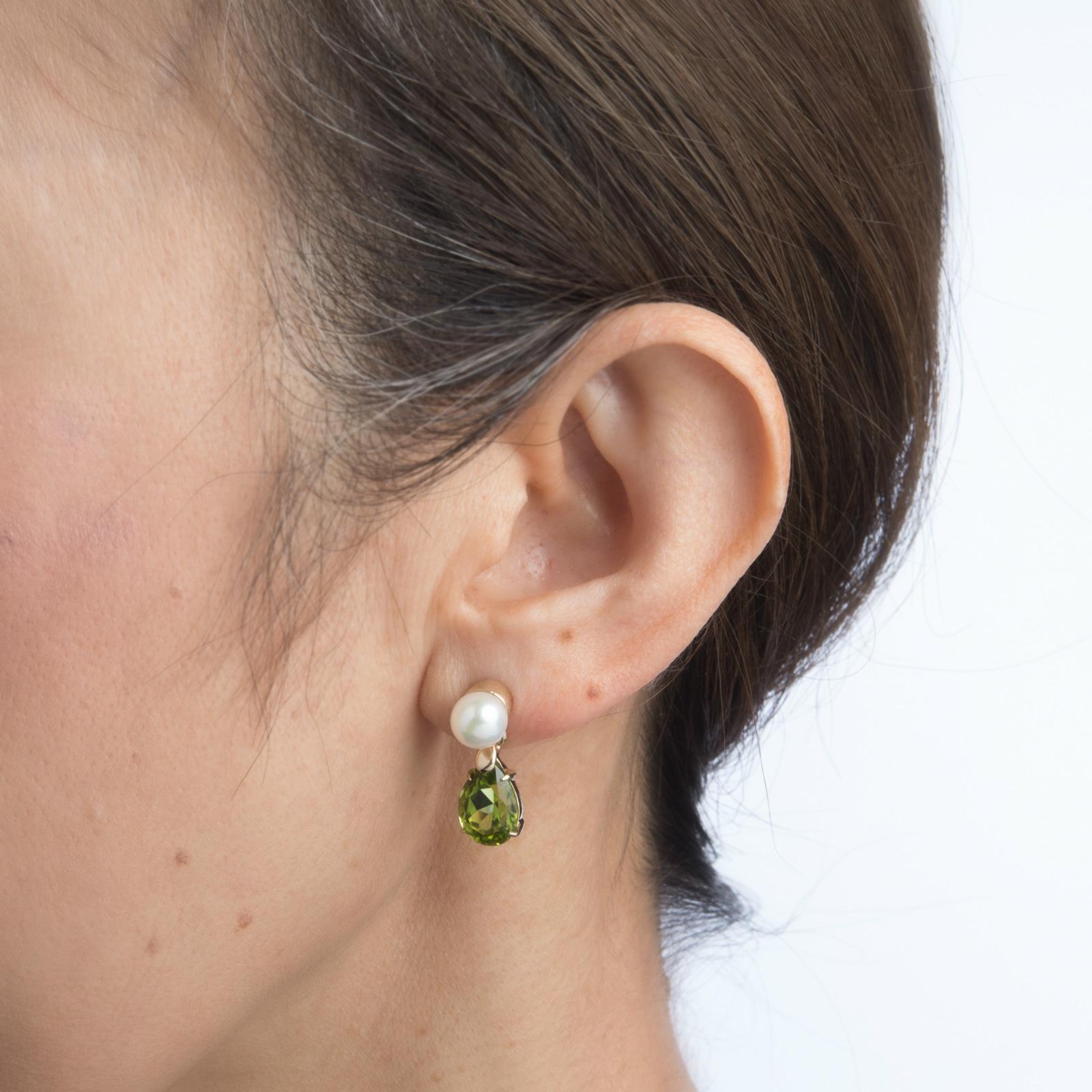 Modern Mismatched Peridot Amethyst Gemstone Earrings Vintage 14k Yellow Gold Pearl Drop