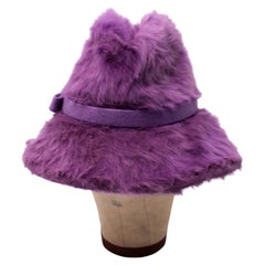 Miss Dior by Christian Dior Lila Pelzmütze ca. 1960er Jahre