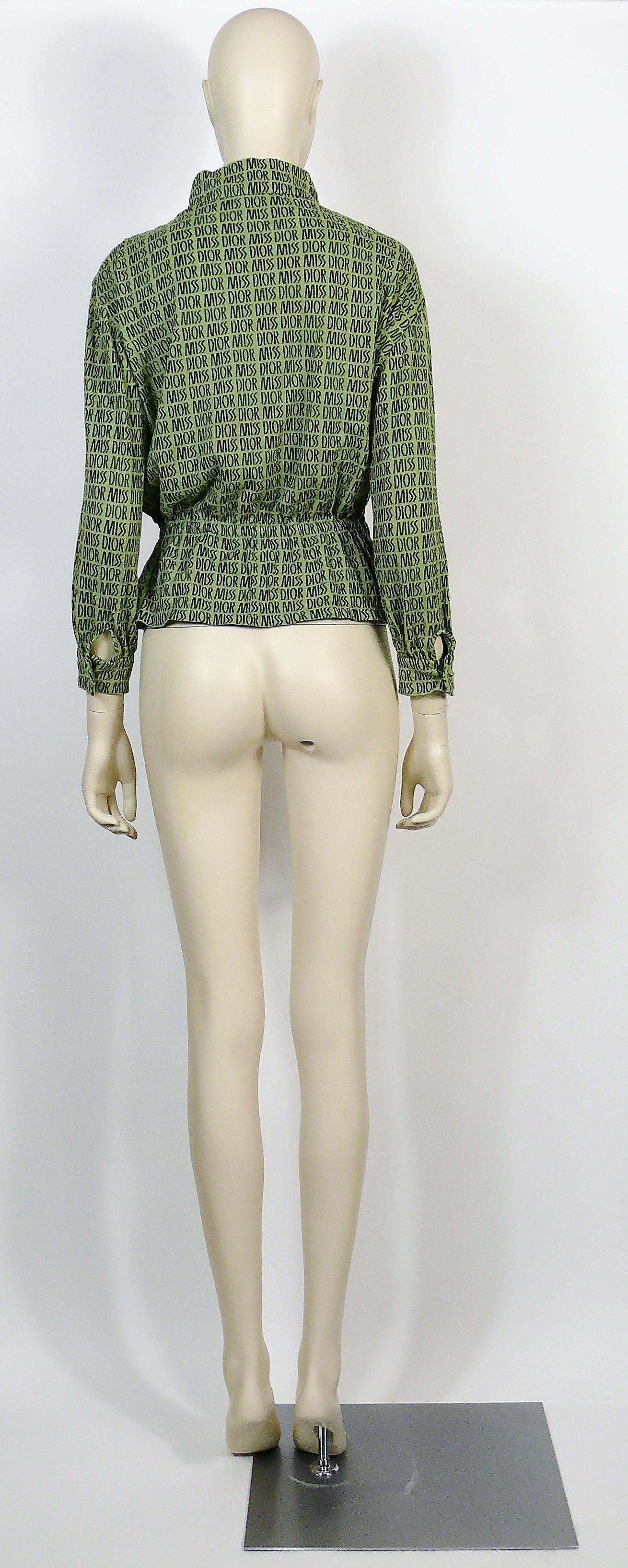 Miss Dior Vintage-Bluse mit grünem Logo im Angebot 5