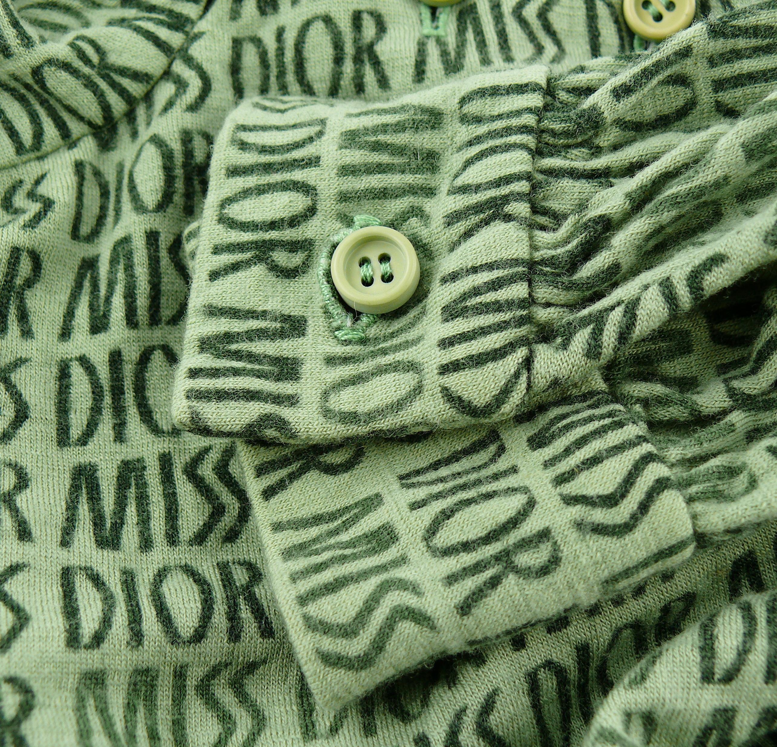 Miss Dior Vintage-Bluse mit grünem Logo im Angebot 8