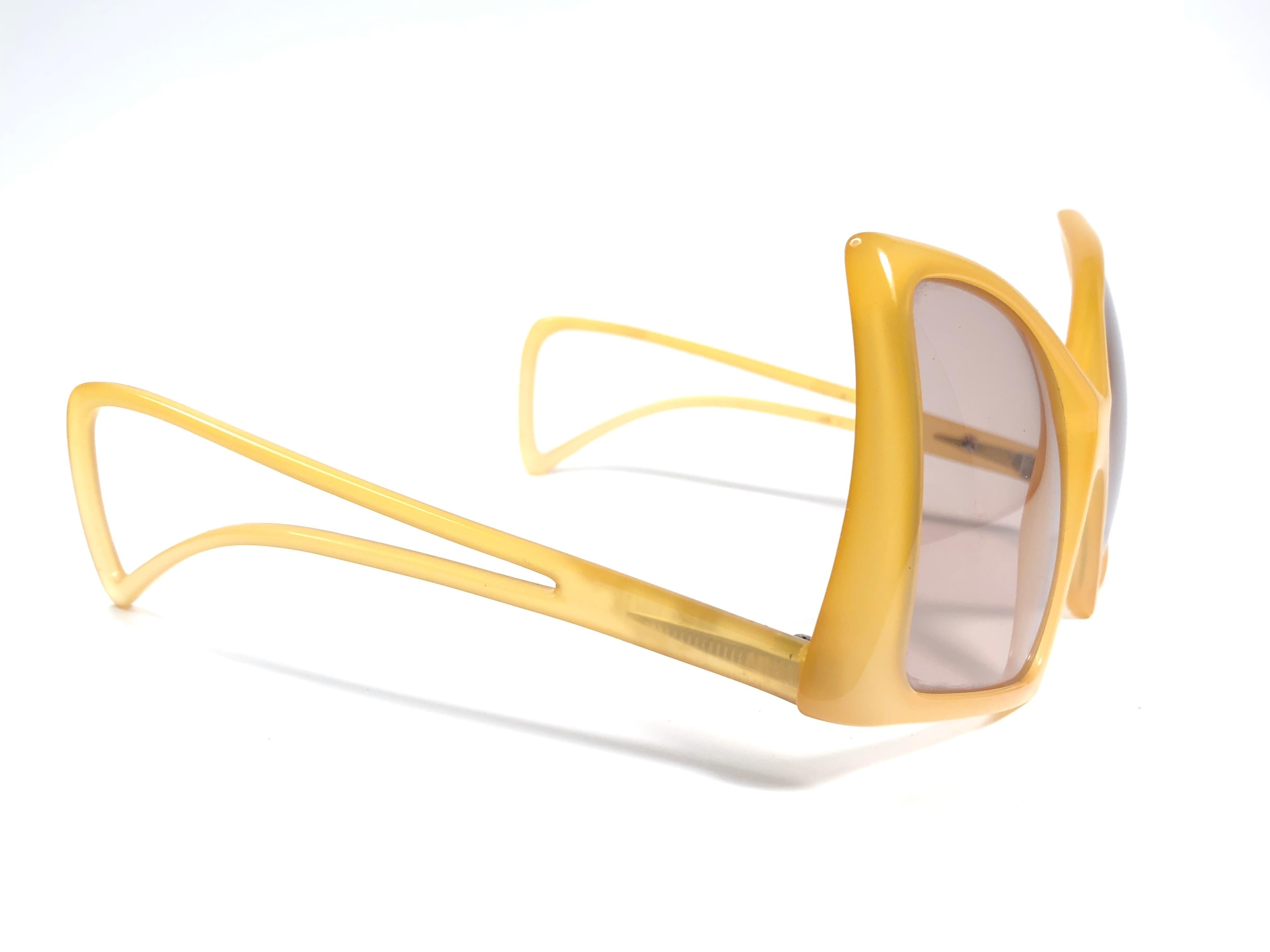White Miss Dior Vintage Mask Shield Ochre Optyl Collectors Item Sunglasses Germany
