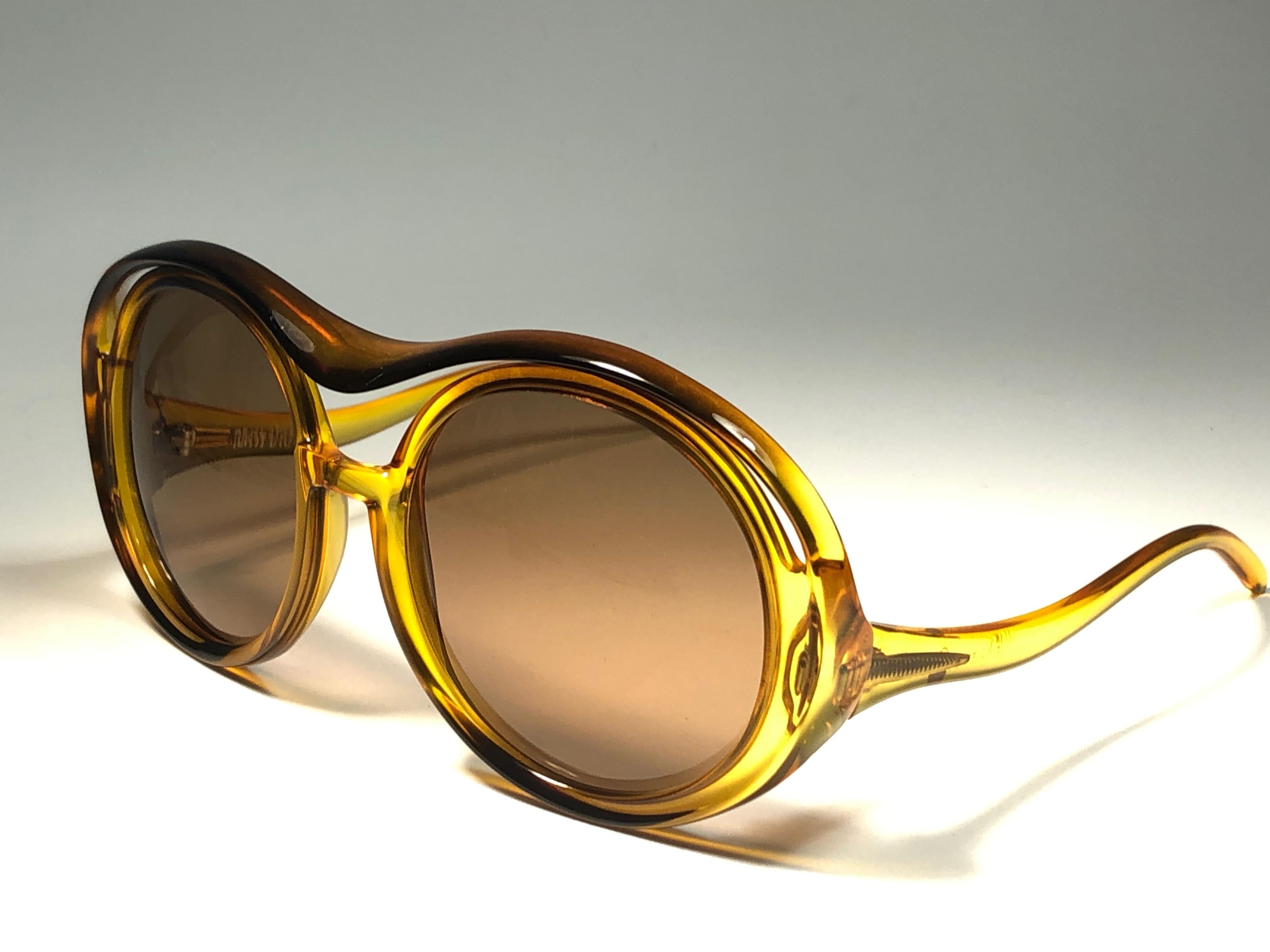  Miss Dior Vintage Oversized Optyl Sammlerstück P02 Sonnenbrille Deutschland (Braun) im Angebot