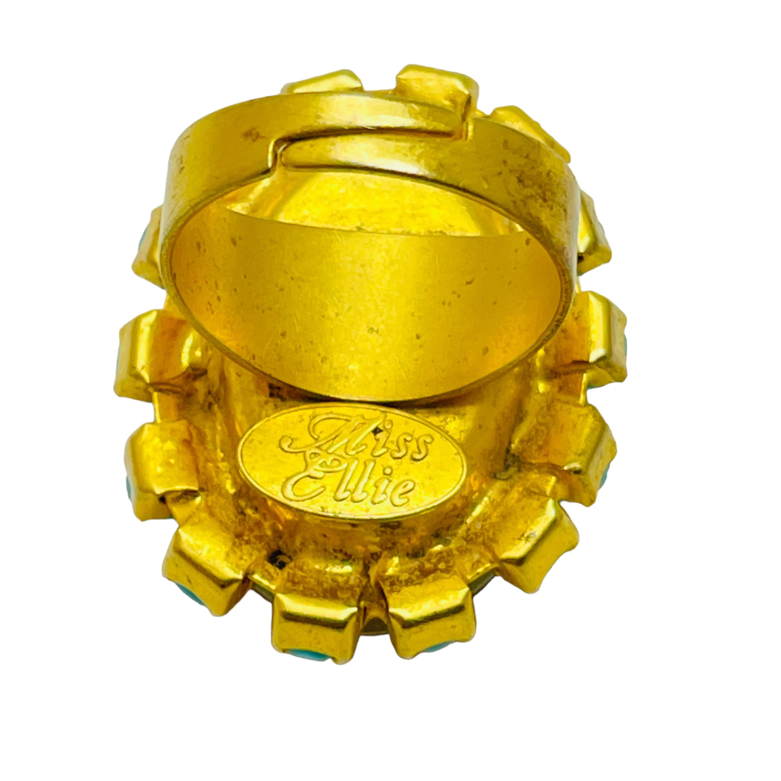 MISS ELLIE signed gold tone with glass stones designer runway ring In Good Condition For Sale In Palos Hills, IL