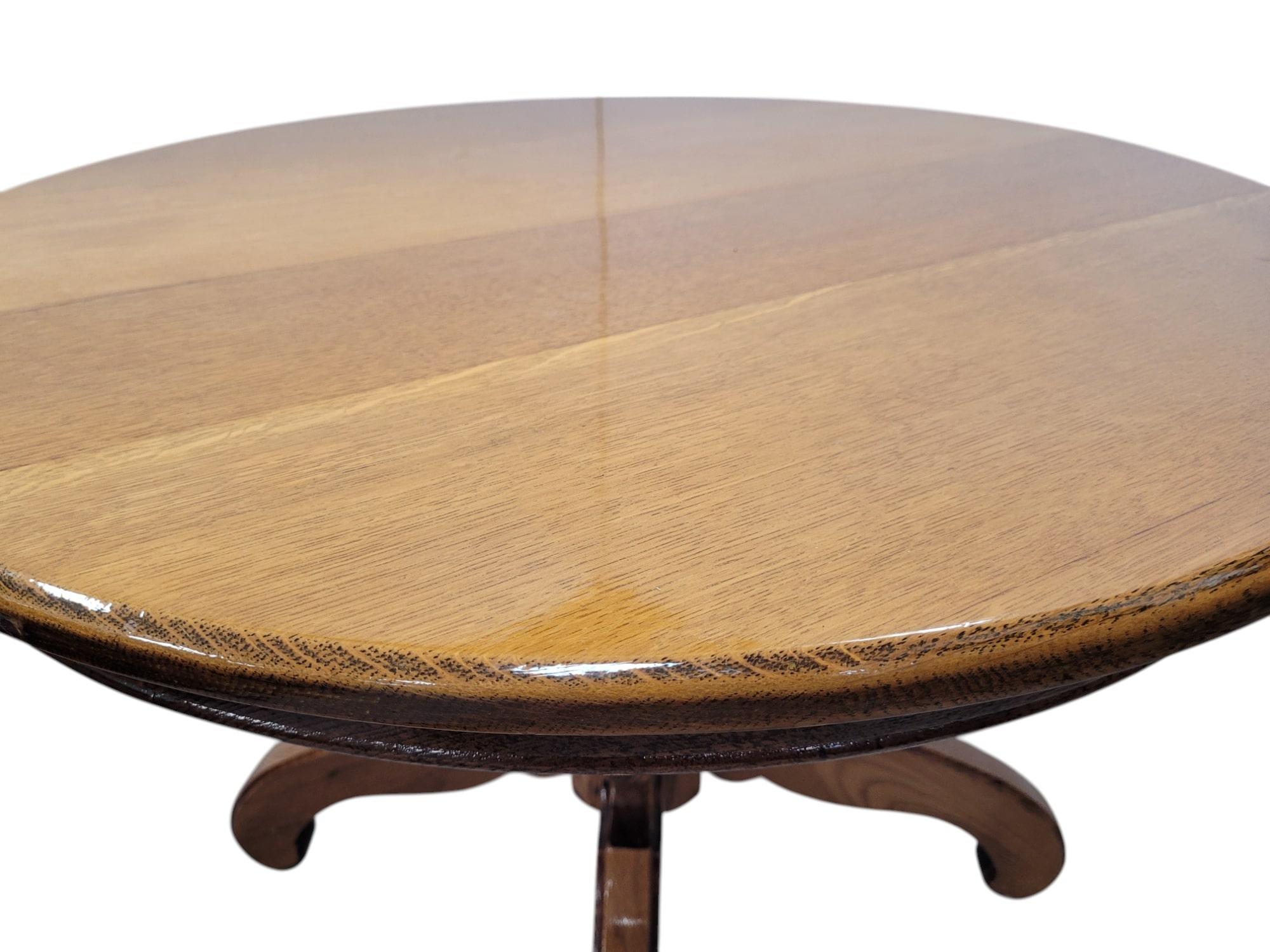 Late 19th Century Mission / Arts and Crafts Oak Pedestal Side Table, c. 1890–1920 For Sale