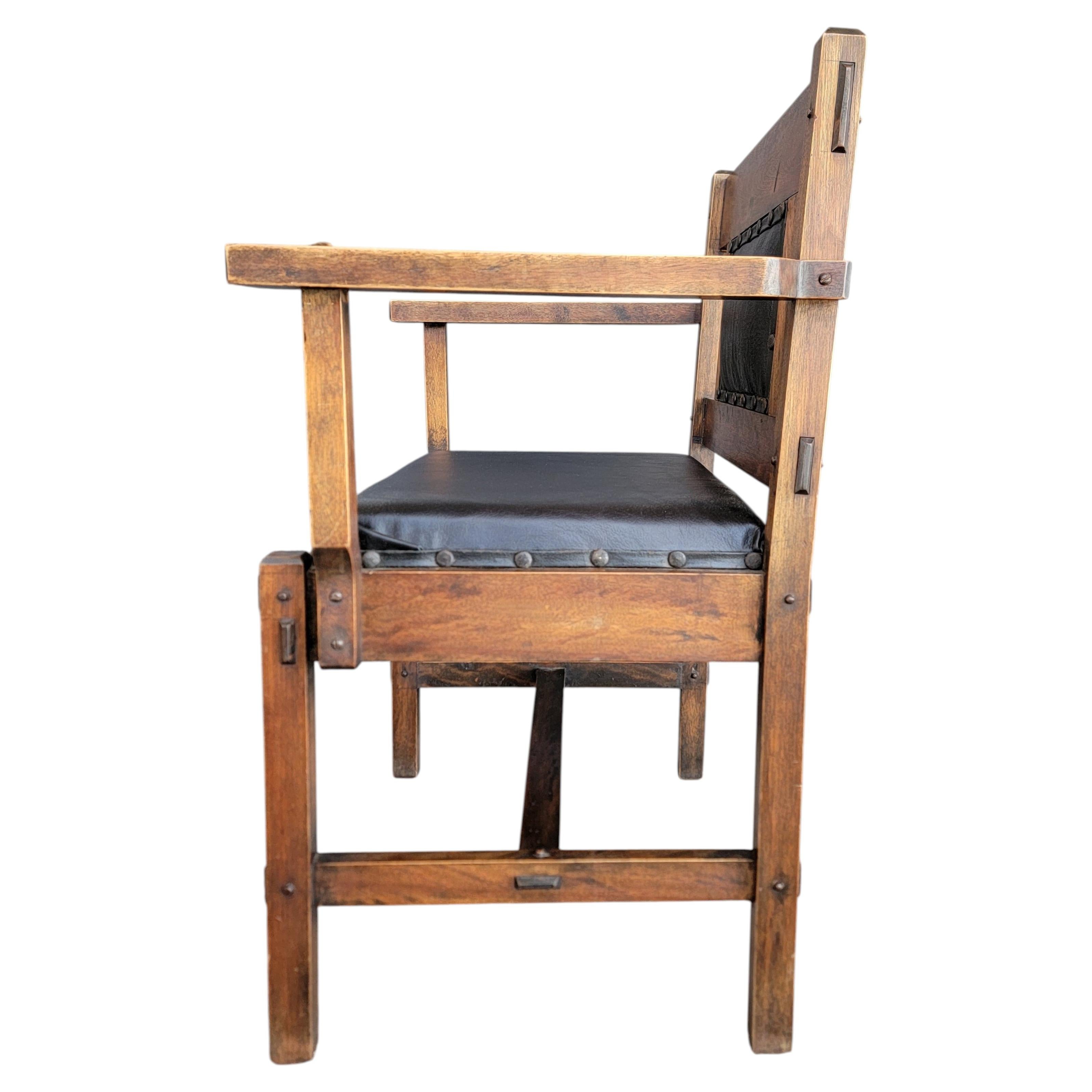 Mission / Arts & Crafts Sessel Circa. 1910 im Angebot
