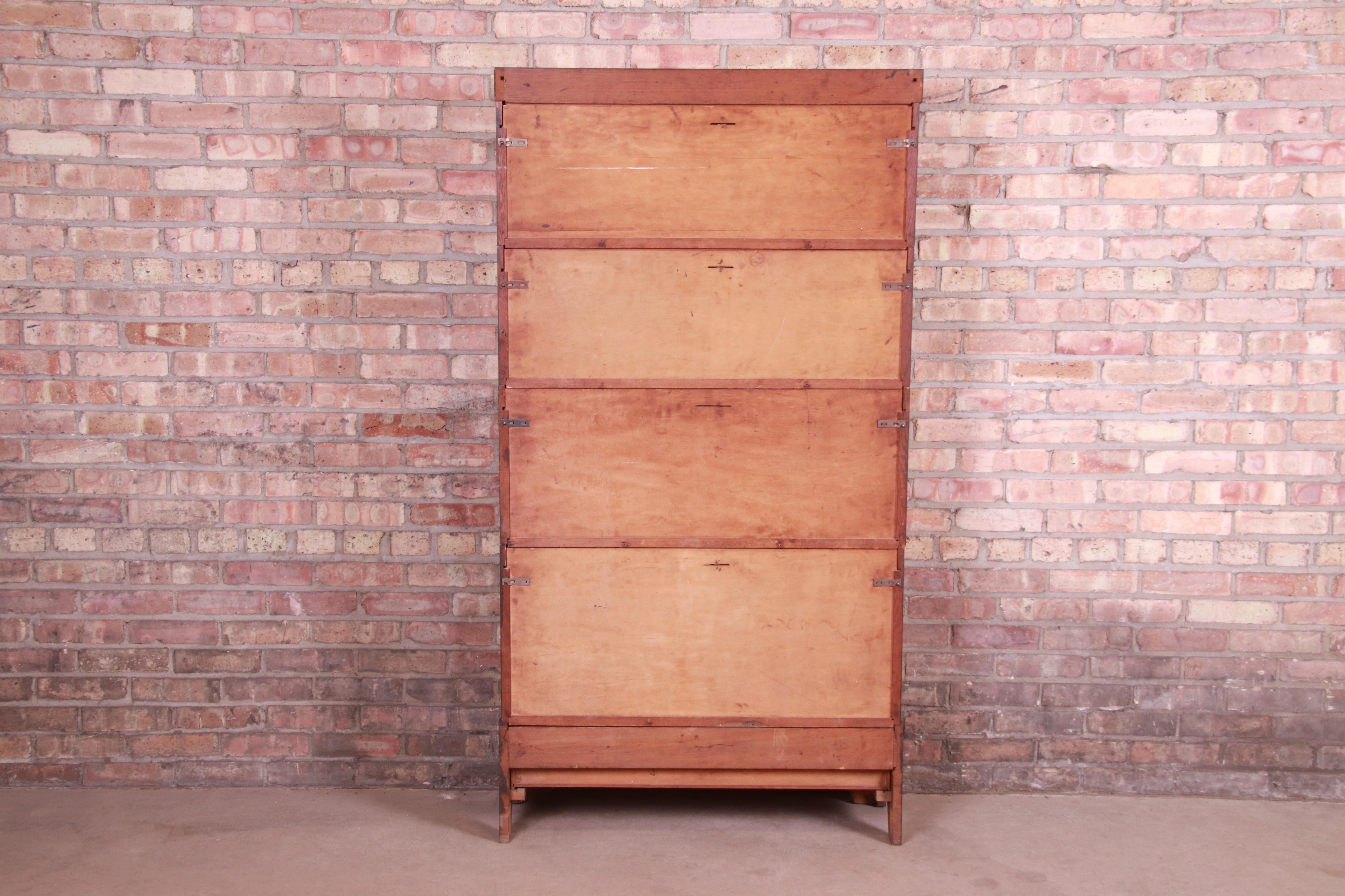 Mission Oak Arts & Crafts Four-Stack Barrister Bookcase by Weis, Circa 1900 6