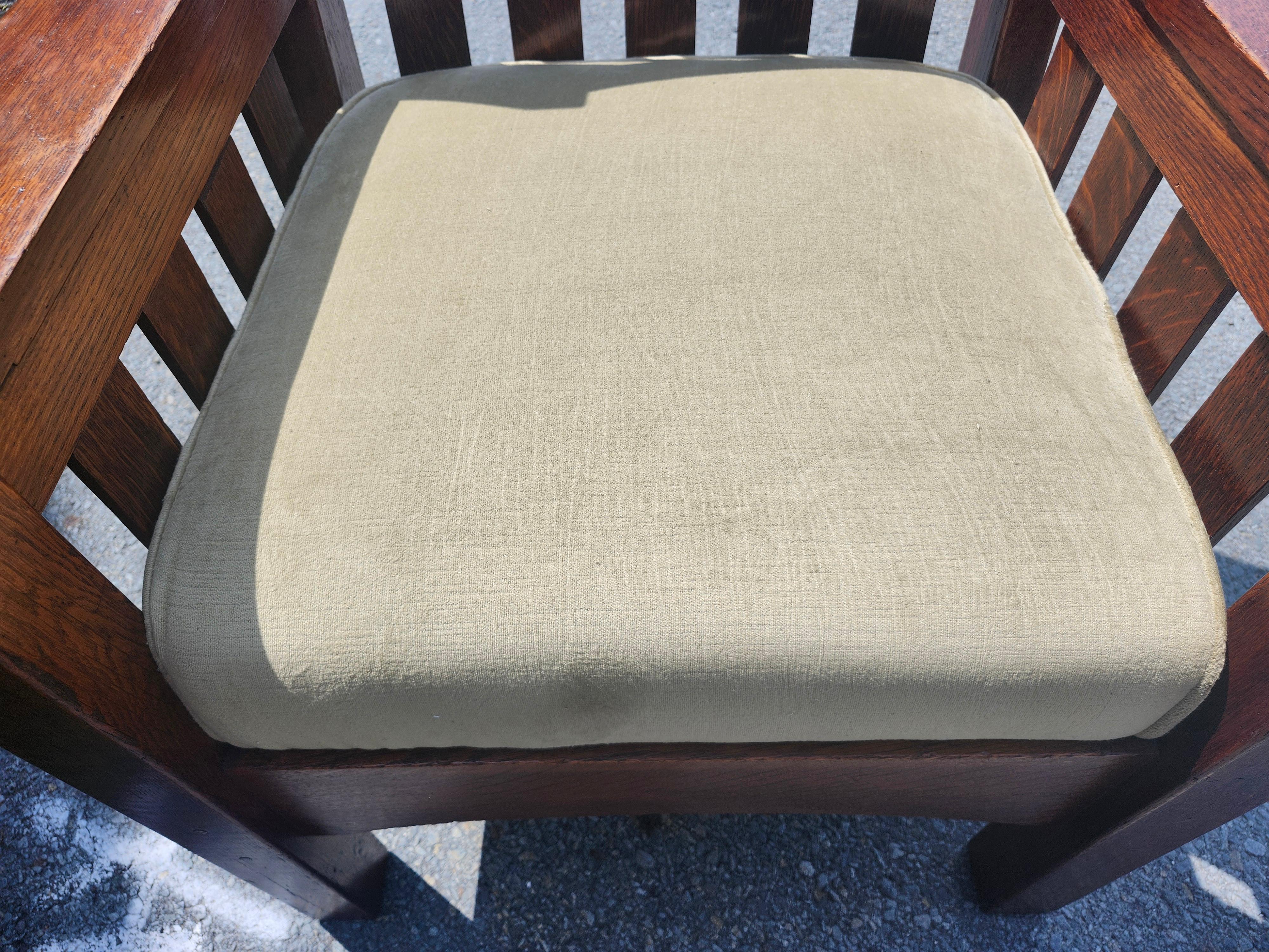Tissu Fauteuil de salon Mission Oak Arts & Crafts par Harden Furniture Co. Motise & Tenon en vente