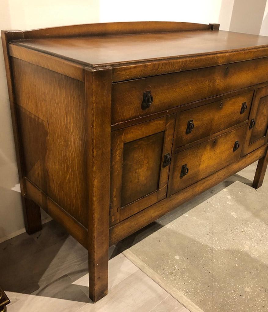 Américain Enfilade Mission en chêne Arts & Crafts en vente