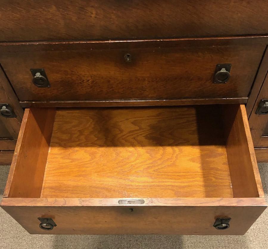 XVIIIe siècle et antérieur Enfilade Mission en chêne Arts & Crafts en vente