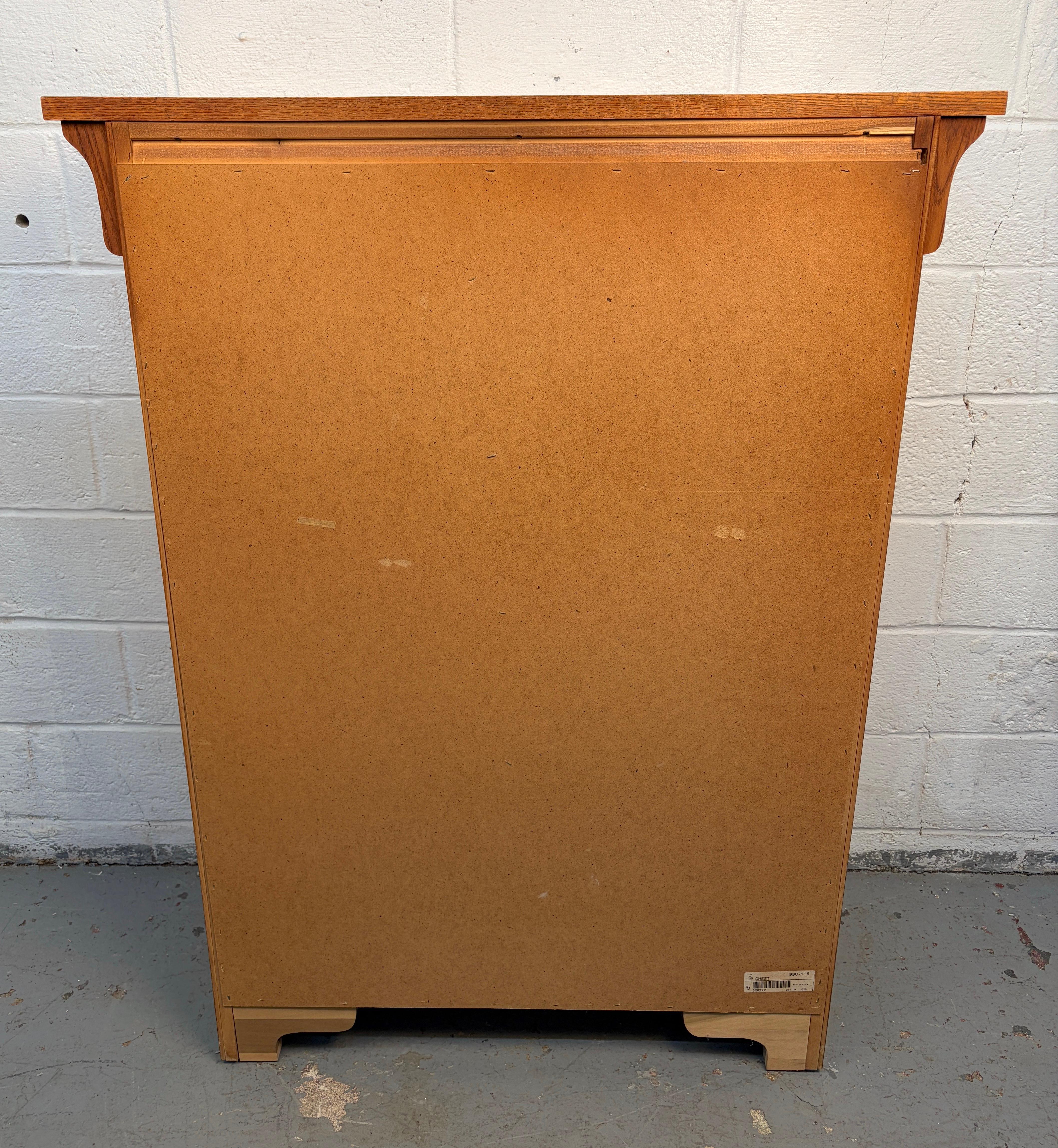 Mission Oak Highboy Dresser by Vaughan Bassett en venta 12