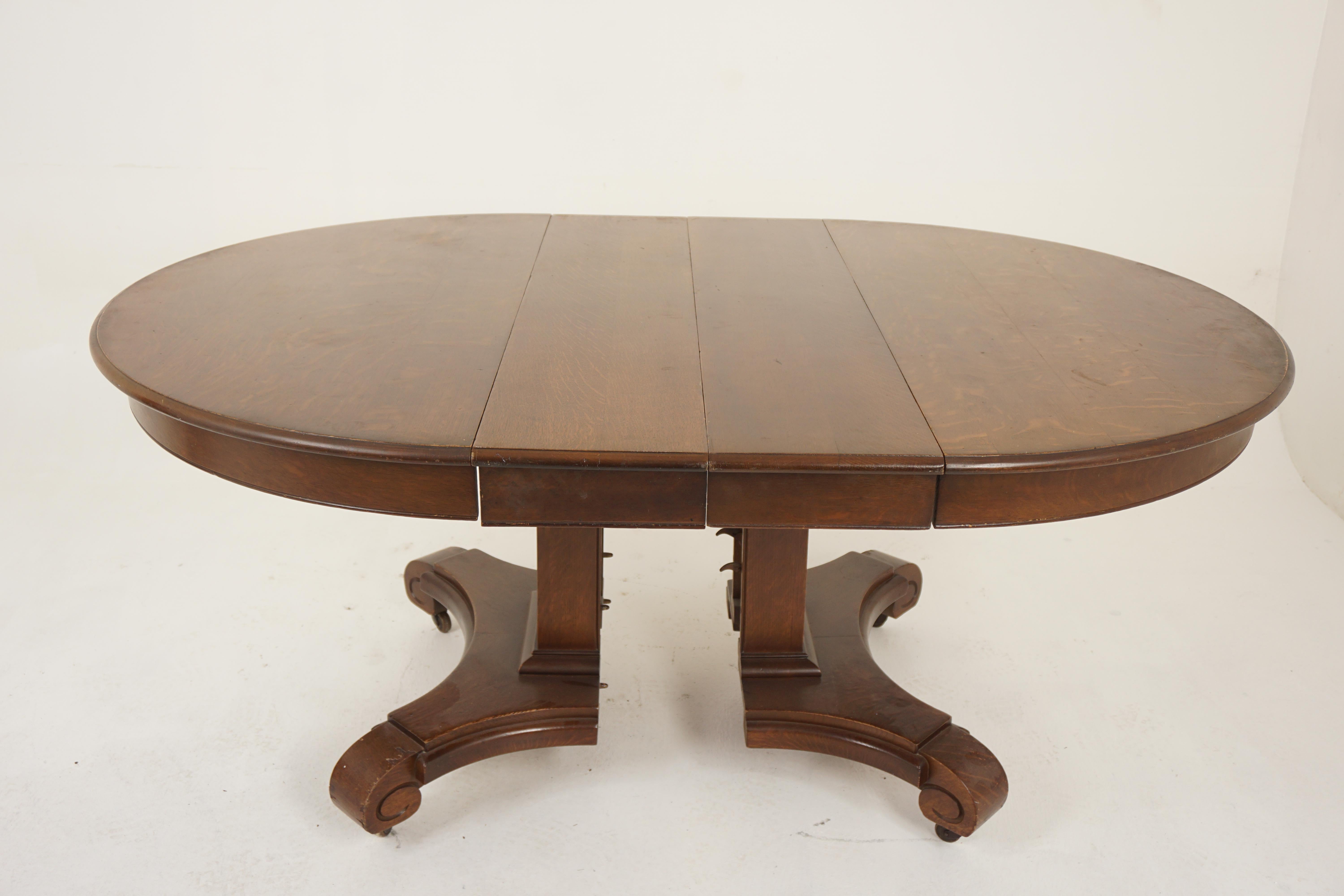 Scottish Mission Tiger Oak Arts & Crafts Round Dining Table 3 Leaves, America 1920, H1197