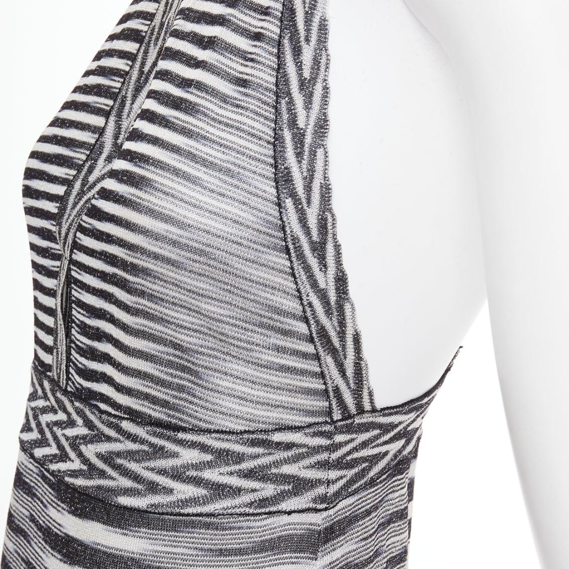 MISSONI Armonia schwarz metallisch gestreiftes Jersey-Lurex-Strickkleid IT38 XS im Angebot 2