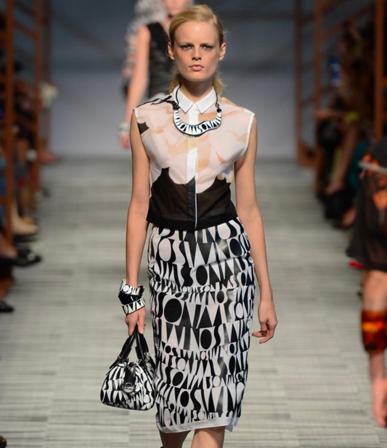 Missoni Black and White Lucite and Metal Choker Necklace, Runway Spring 2014 For Sale 6