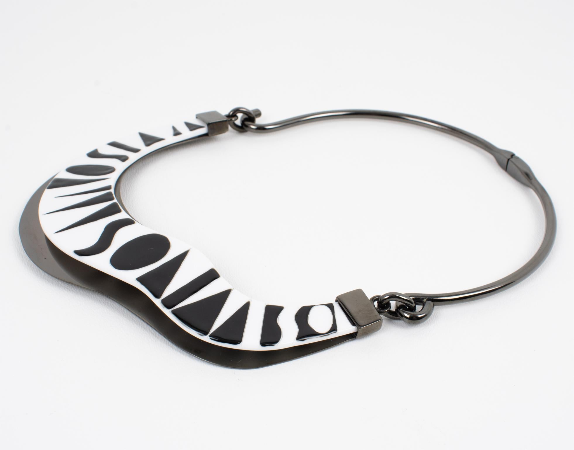Missoni Black and White Lucite and Metal Choker Necklace, Runway Spring 2014 For Sale 1