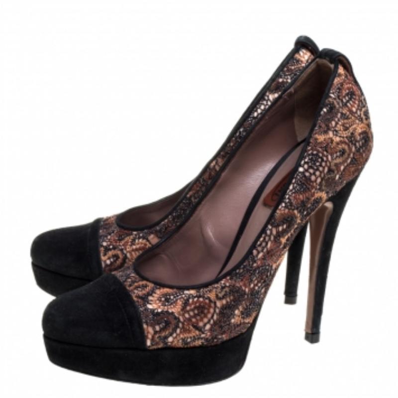 Women's Missoni Black/Beige Lace and Suede Pointed Toe Platform Pumps Size 39 For Sale