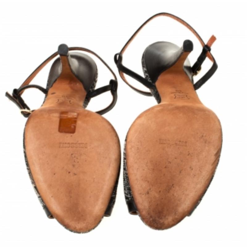 Noir Missoni - Sandales à lanières à motifs ornés, noires, taille 40 en vente